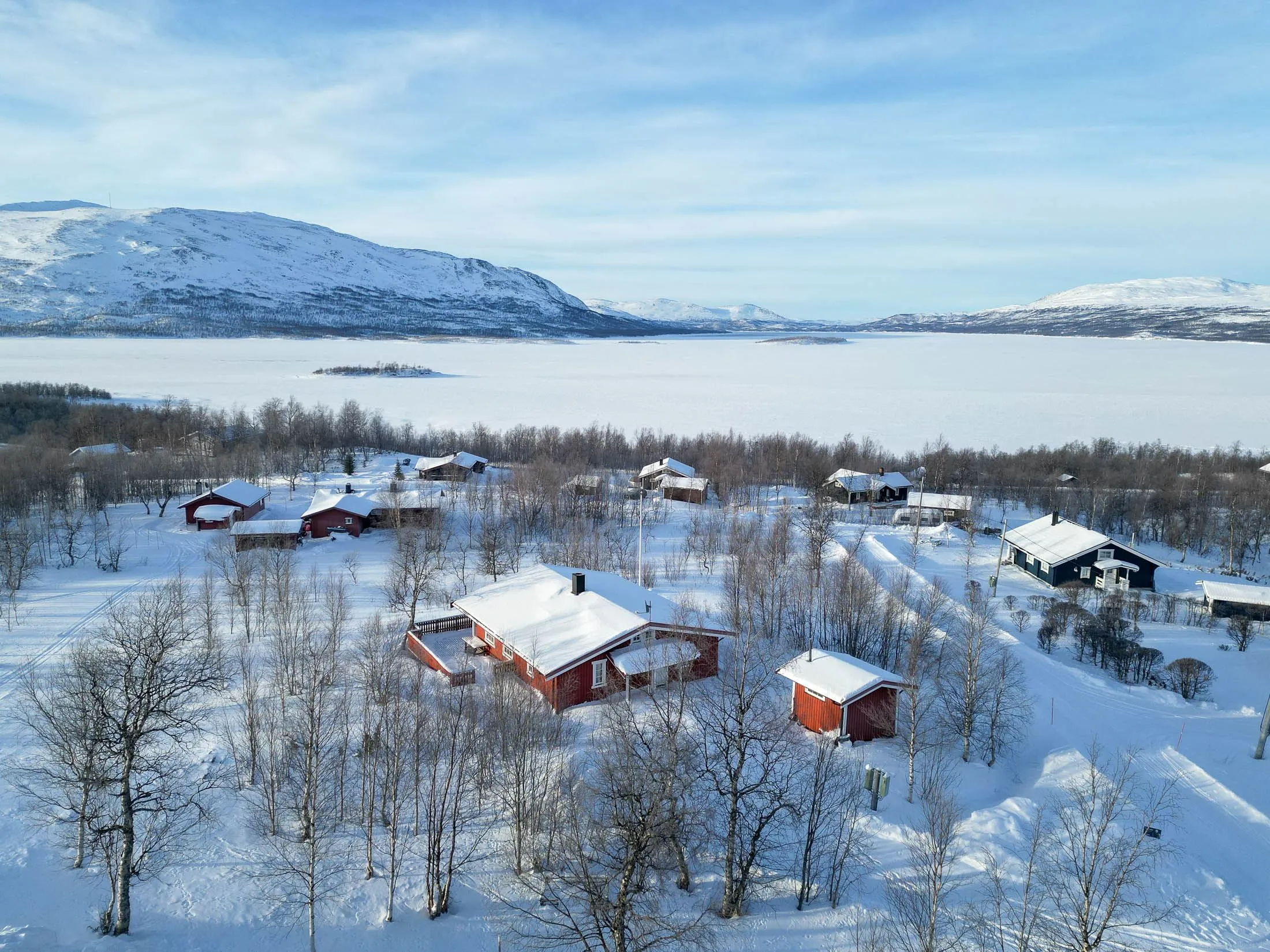 1980s Swedish Country House with Terrace and Expansive Lot in Överuman - View image 29 of 33