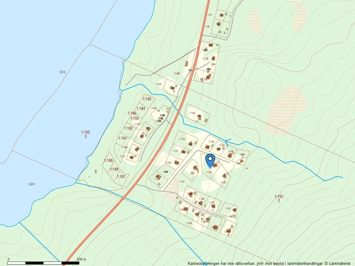 1980s Swedish Country House with Terrace and Expansive Lot in Överuman - View image 33 of 33