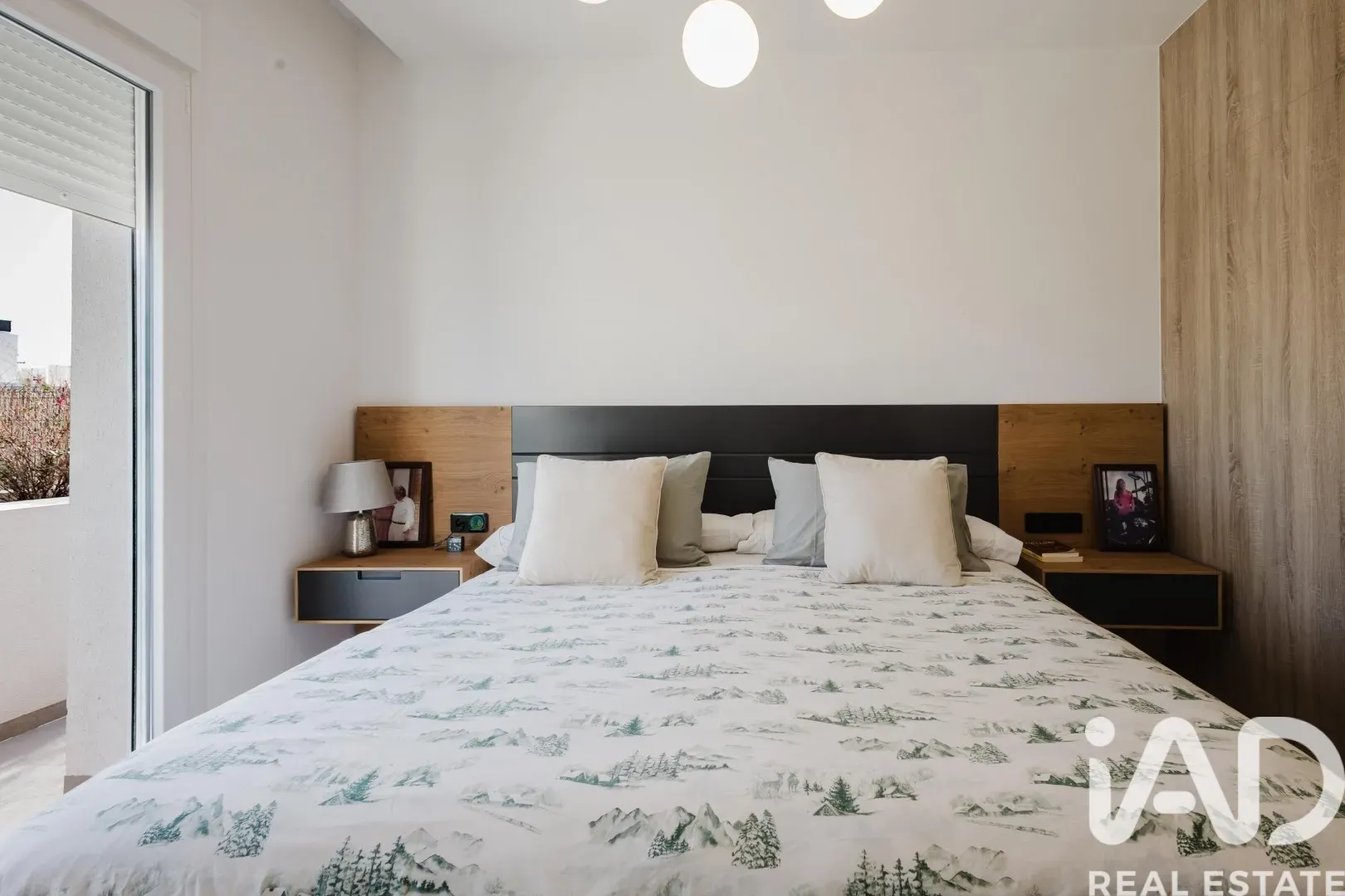 Modern 4-Bed Villa with Pool in Prestigious La Finca Golf, Algorfa - View image 7 of 30