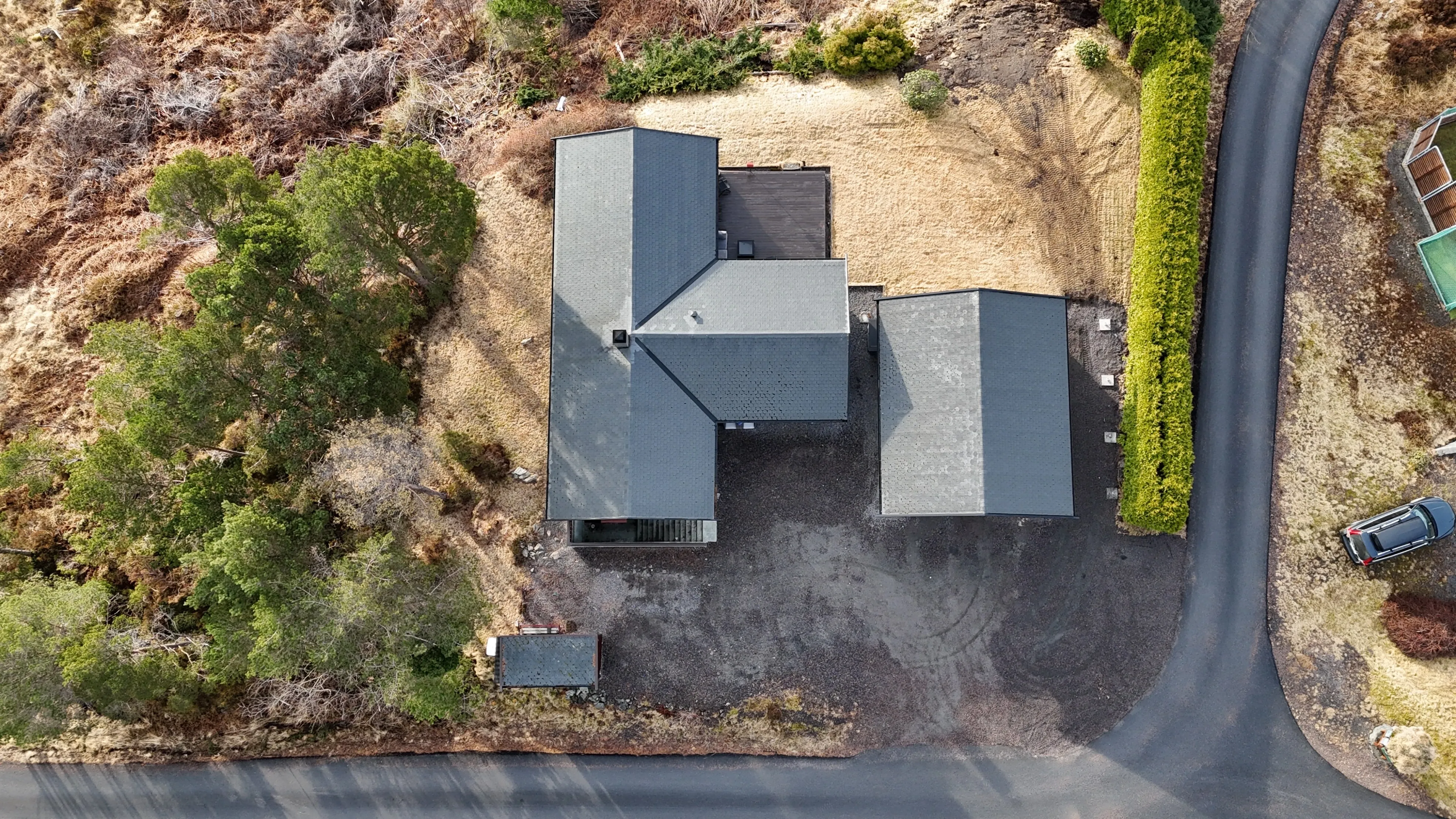 1990s Family House in Midsund with Expansive Terrace and Garden - View image 31 of 42