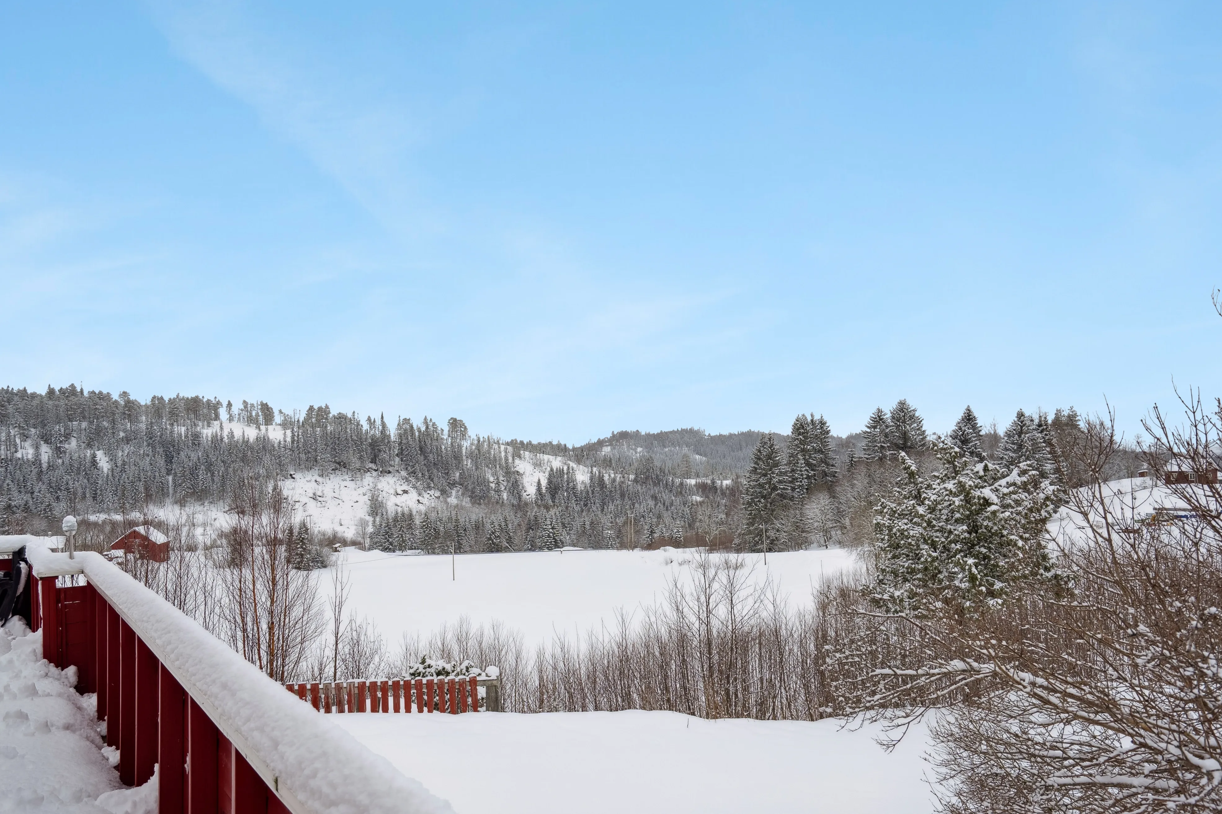 Contemporary 2-Bed Country House with Terrace and Garden in Tranquil Trøndelag - View image 18 of 35