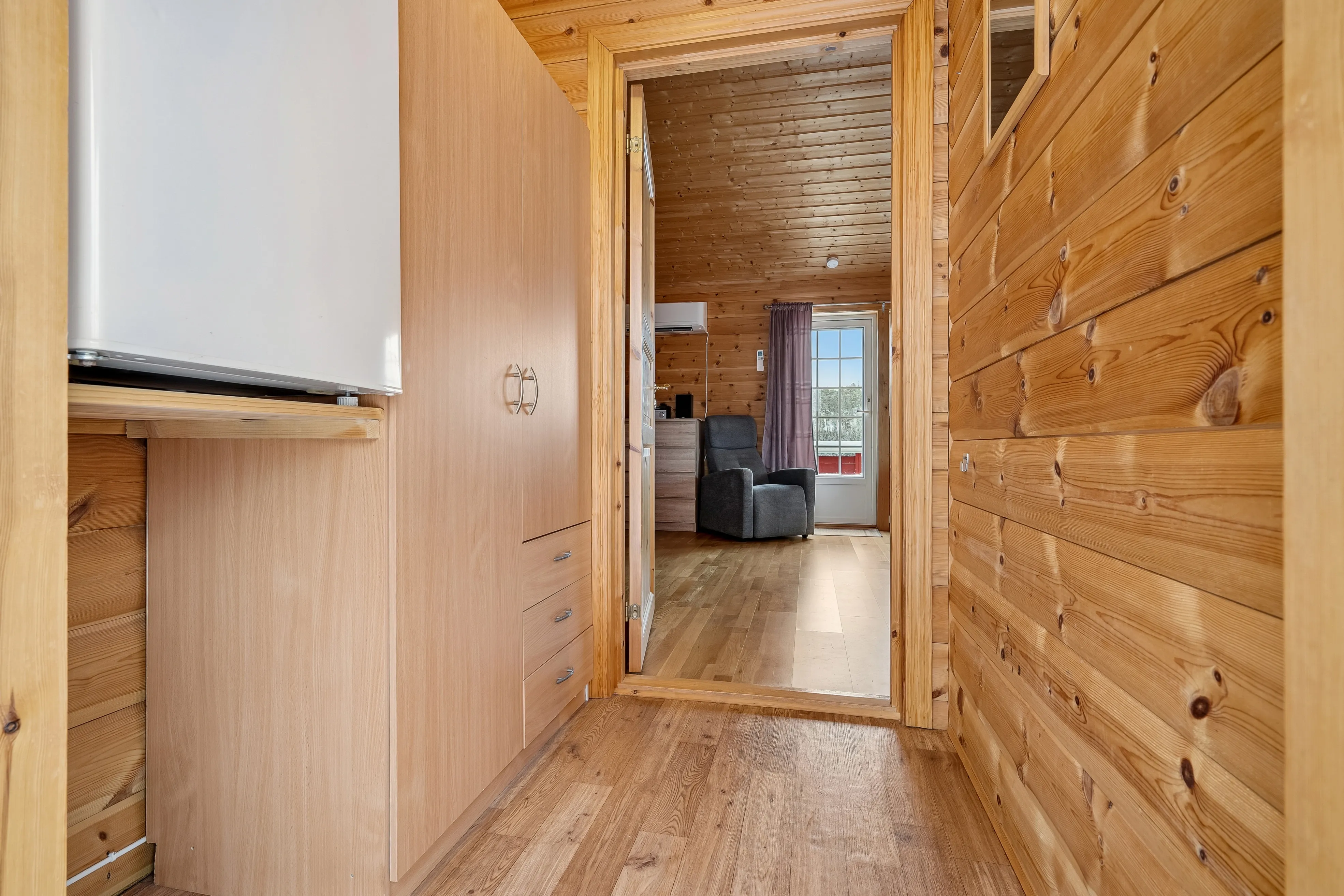 Contemporary 2-Bed Country House with Terrace and Garden in Tranquil Trøndelag - View image 29 of 35