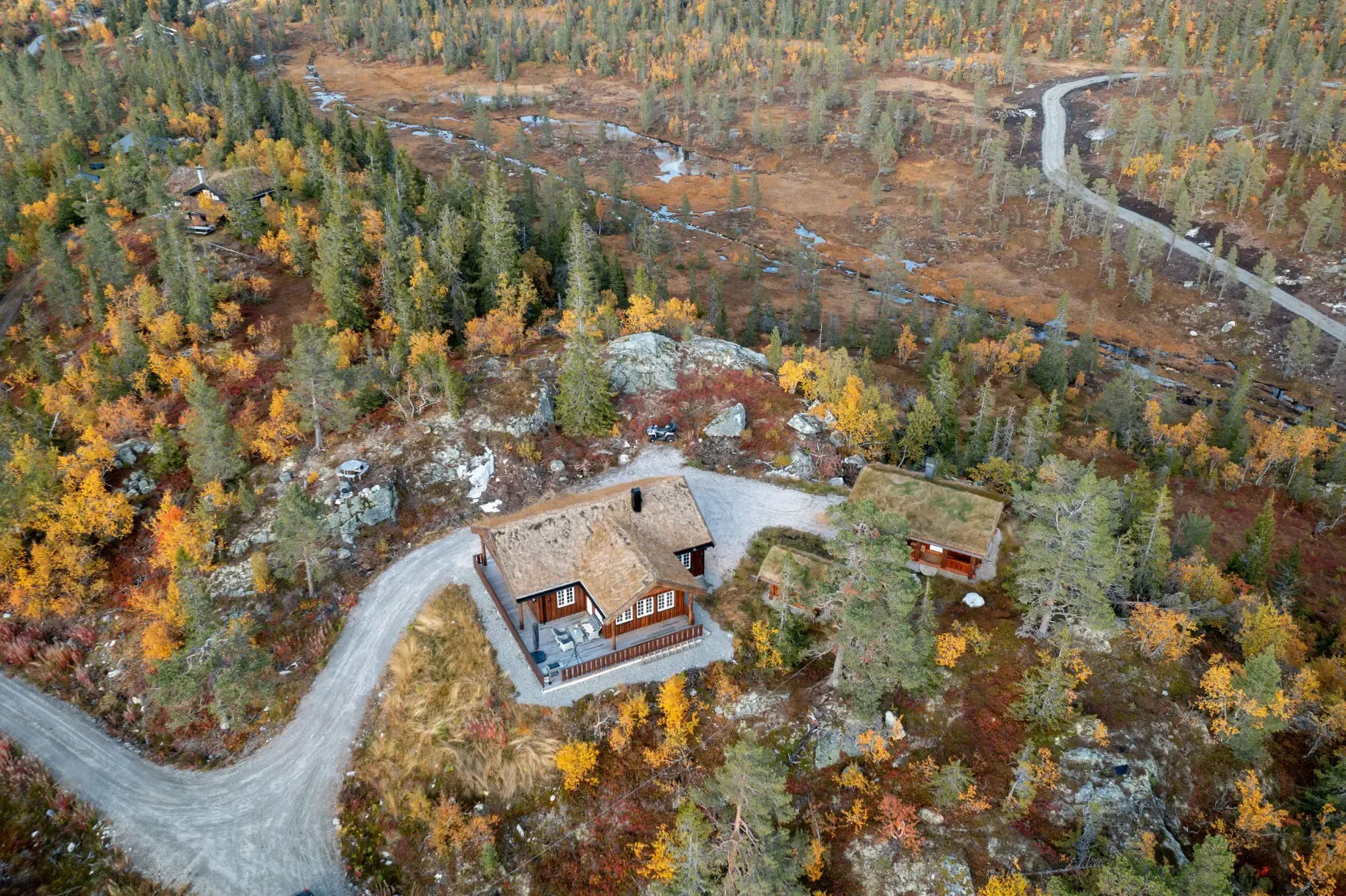 Modern 3-Bedroom House with Expansive Terrace in Eggedal’s Scenic Hills - View image 30 of 33