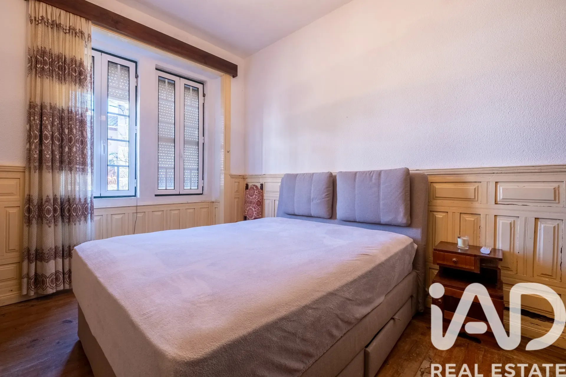 1930s 5-Bedroom House with Garden and Terrace in Scenic Erdeval, Portugal - View image 11 of 37