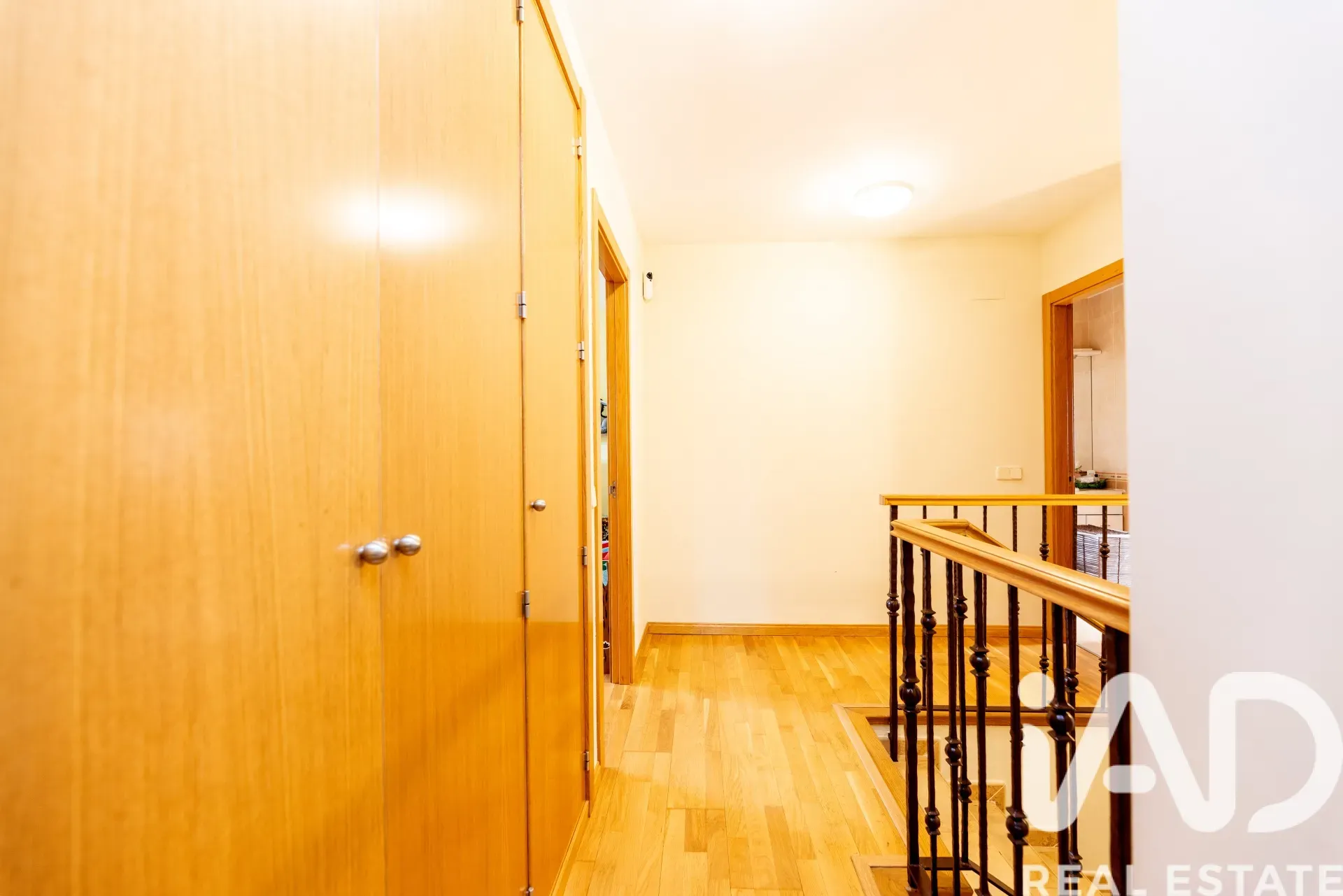 Modern 4-Bedroom House with Pool and Garden in Colmenarejo, Spain - View image 39 of 40