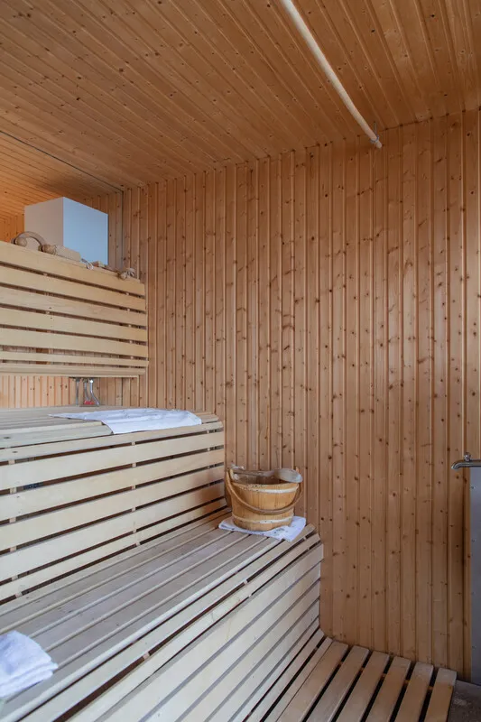 1950s Swedish Archipelago Retreat with Expansive Garden in Gräddö - View image 37 of 39