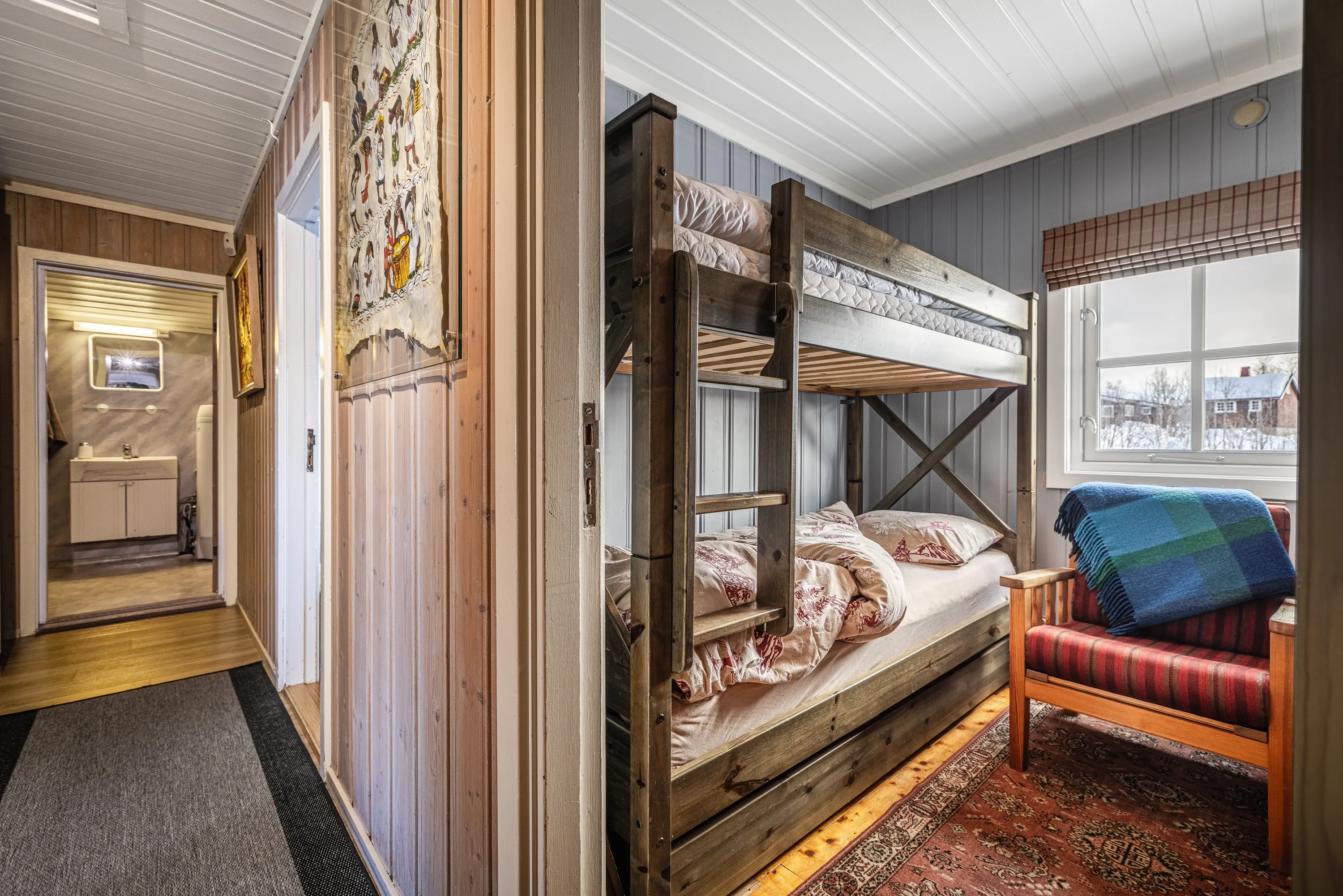 1960s Hemsedal Cabin with Mountain Views and Outdoor Recreation - View image 19 of 32