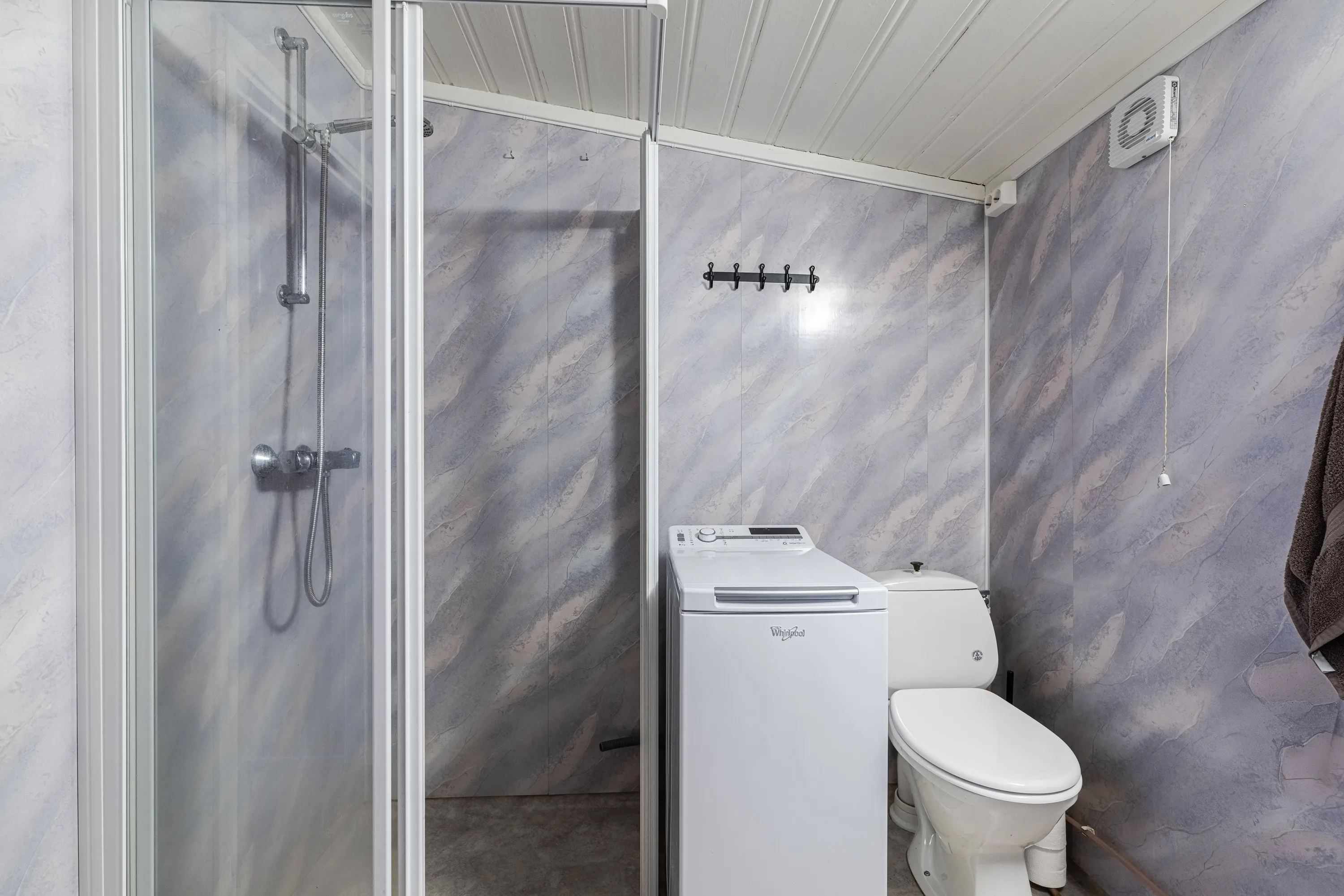 1960s Hemsedal Cabin with Mountain Views and Outdoor Recreation - View image 22 of 32