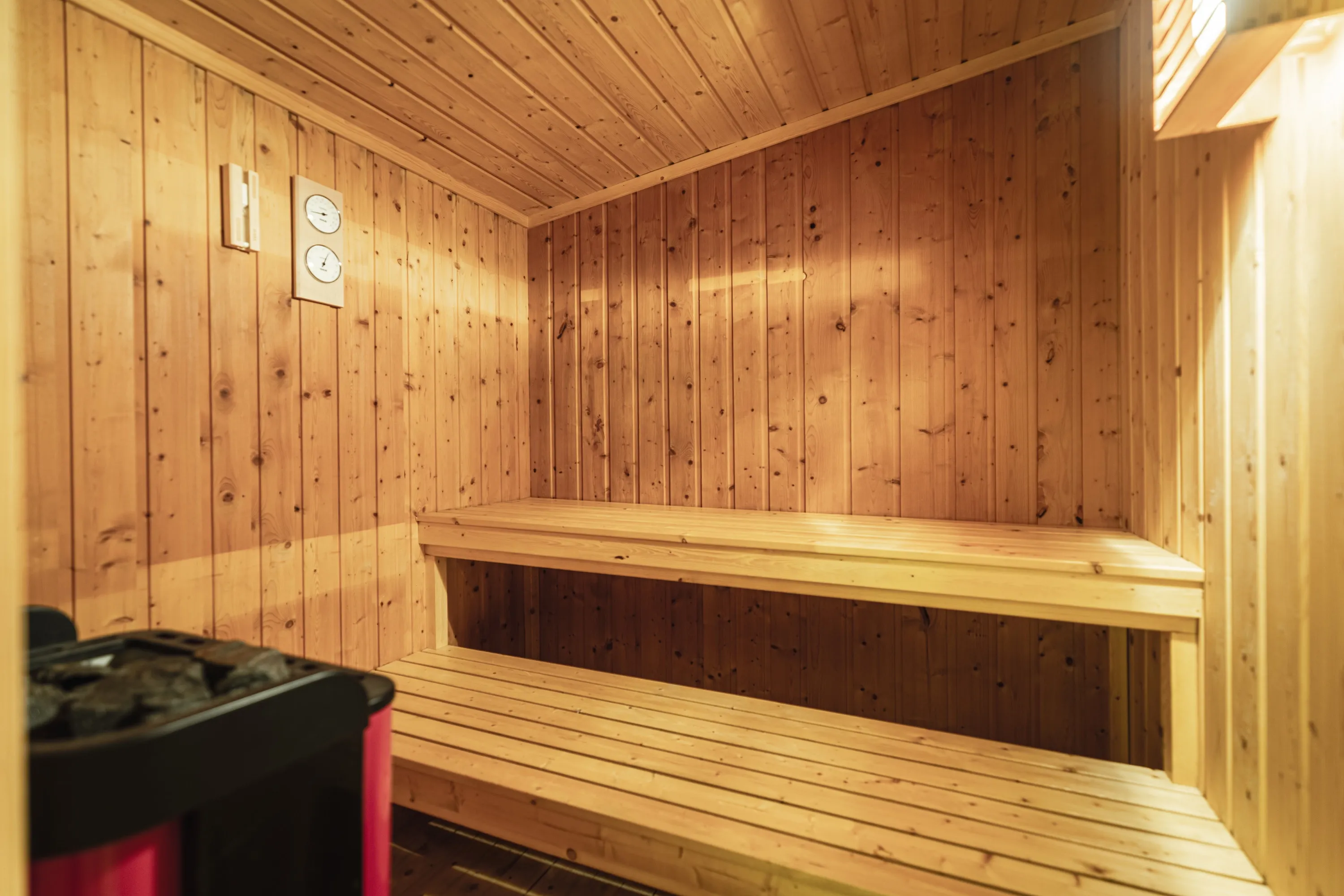 1960s Hemsedal Cabin with Mountain Views and Outdoor Recreation - View image 23 of 32