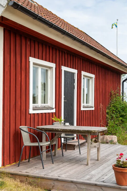 1909 Swedish Coastal Retreat with Expansive Gardens in Loftahammar - View image 50 of 58