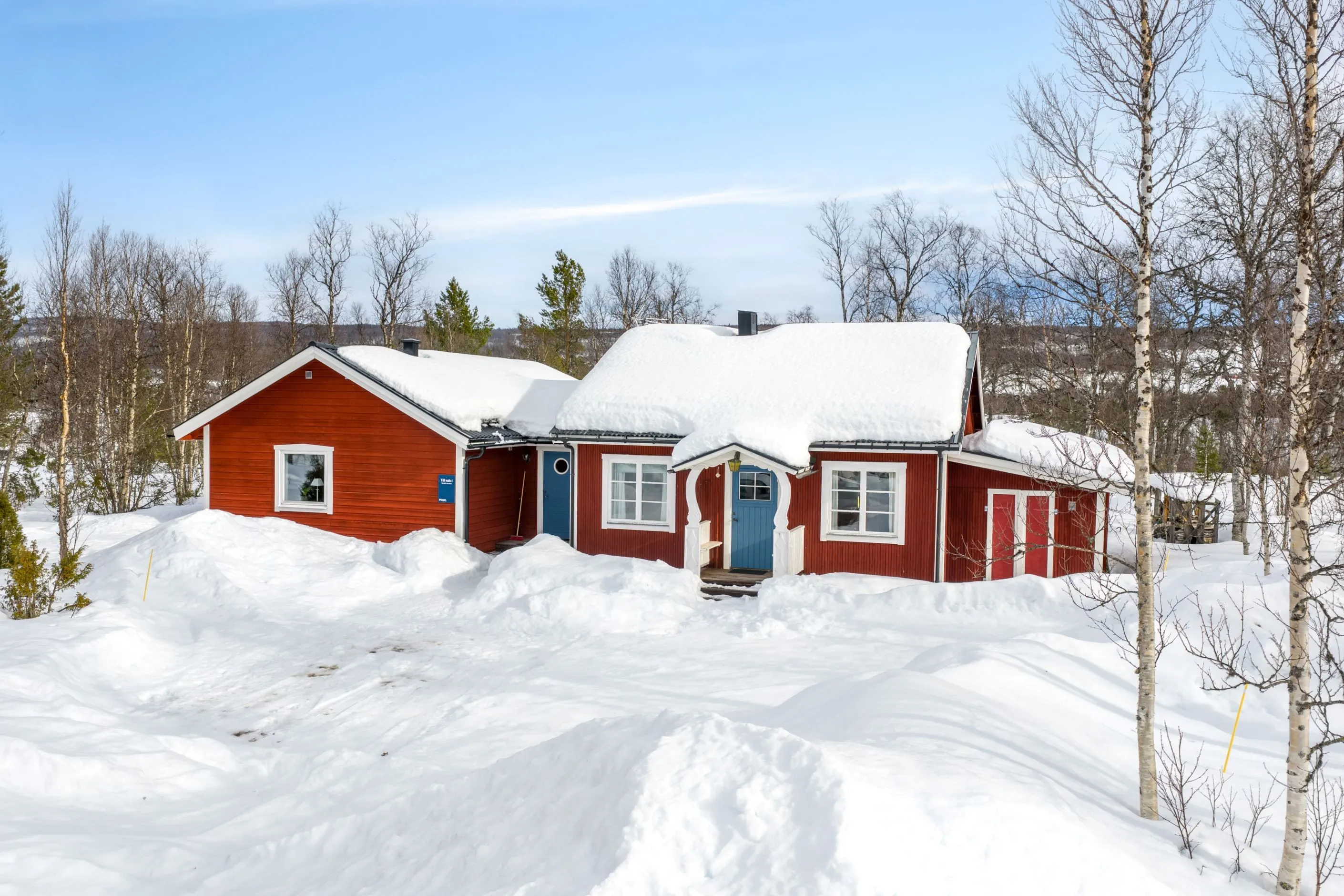 1960s Swedish Country House with 5 Bedrooms in Scenic Härjedalen - Image 1