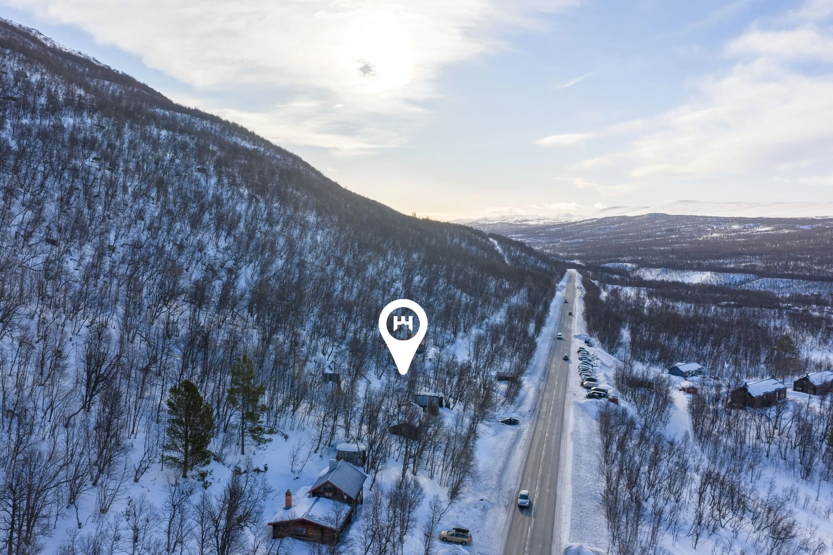 1970s Cabin with Expansive Lot near Ski Slopes in Tänndalen Sweden - View image 30 of 32