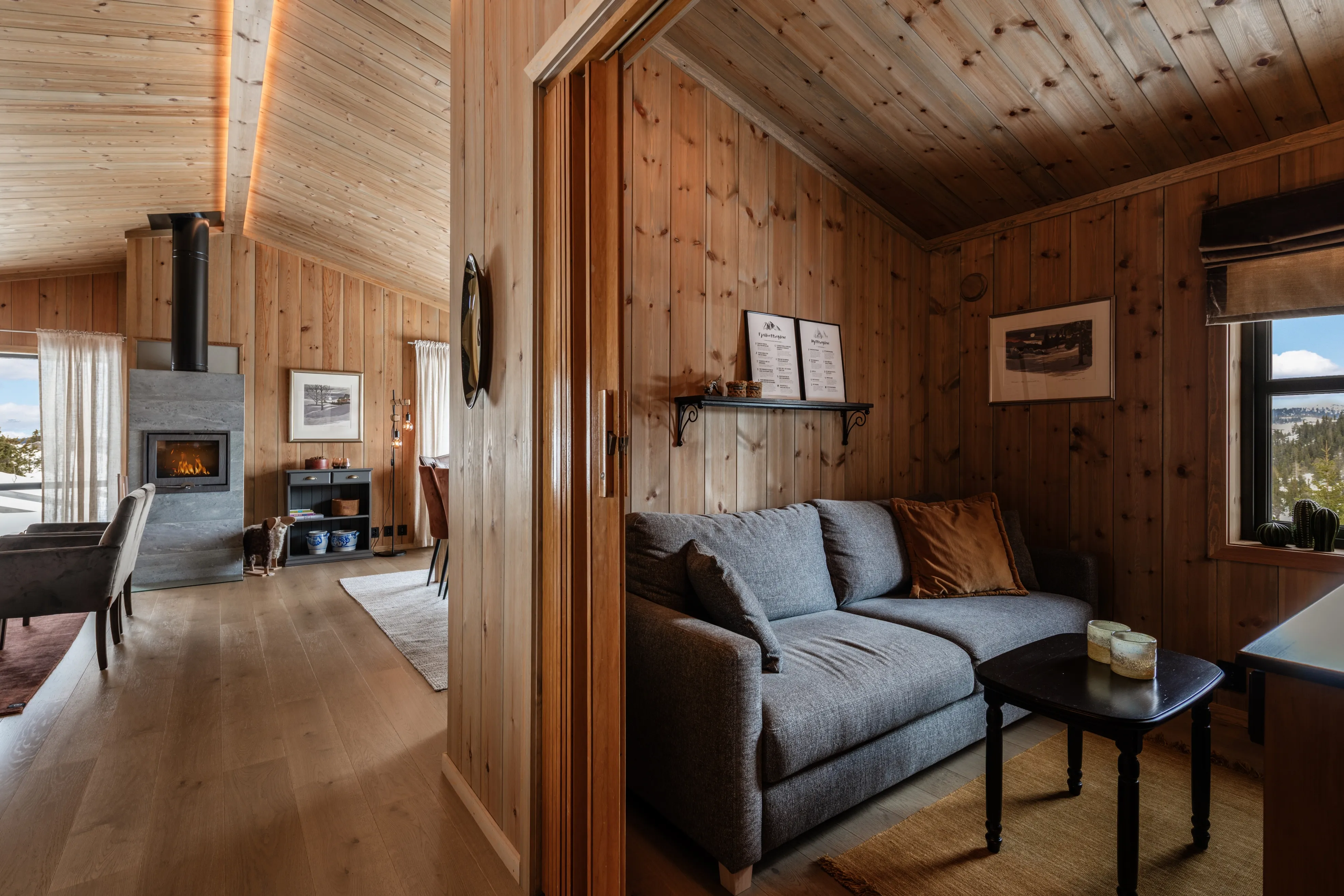 Modern 4-Bedroom Cabin with Panoramic Views in Scenic Nesbyen, Norway - View image 30 of 47