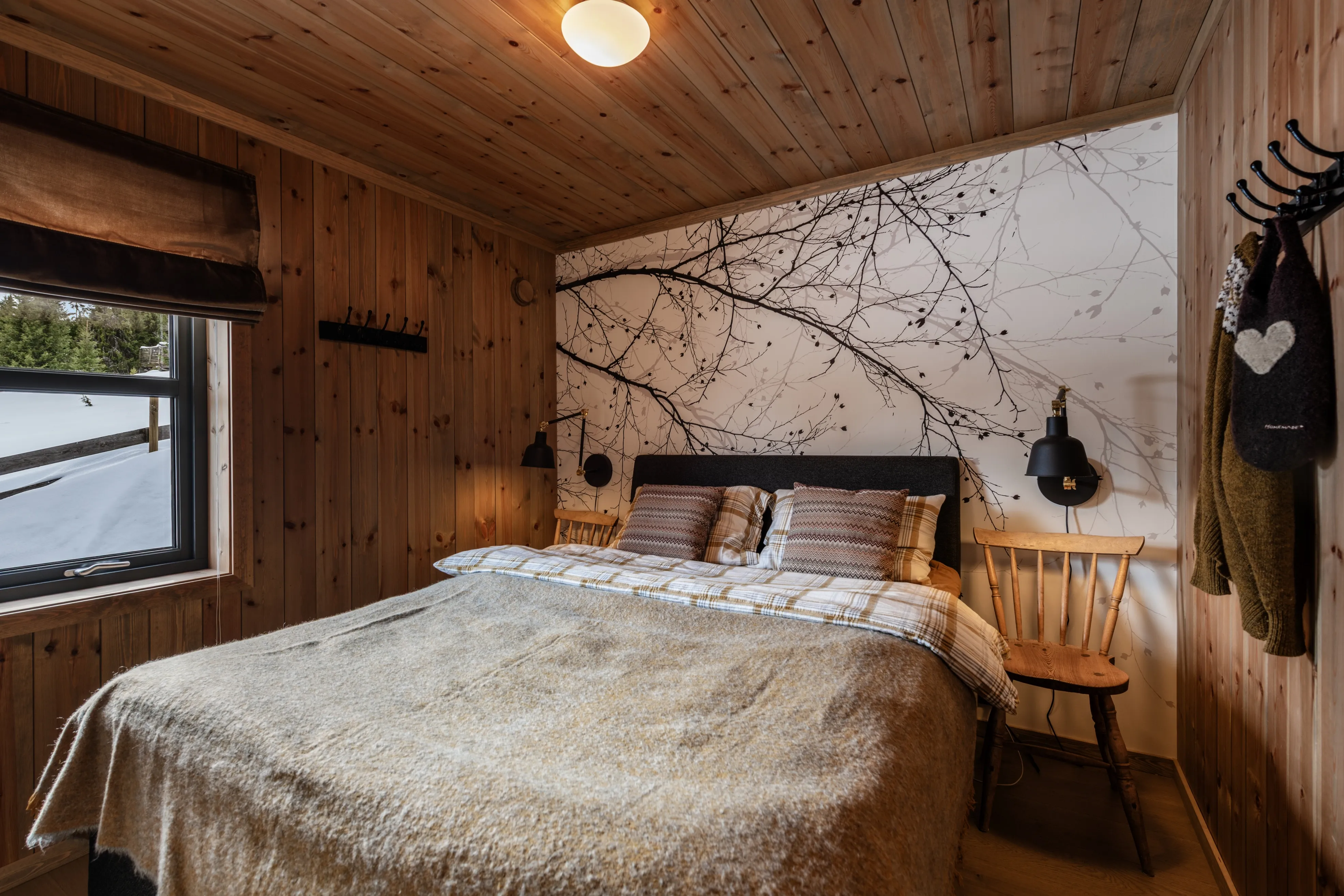 Modern 4-Bedroom Cabin with Panoramic Views in Scenic Nesbyen, Norway - View image 33 of 47
