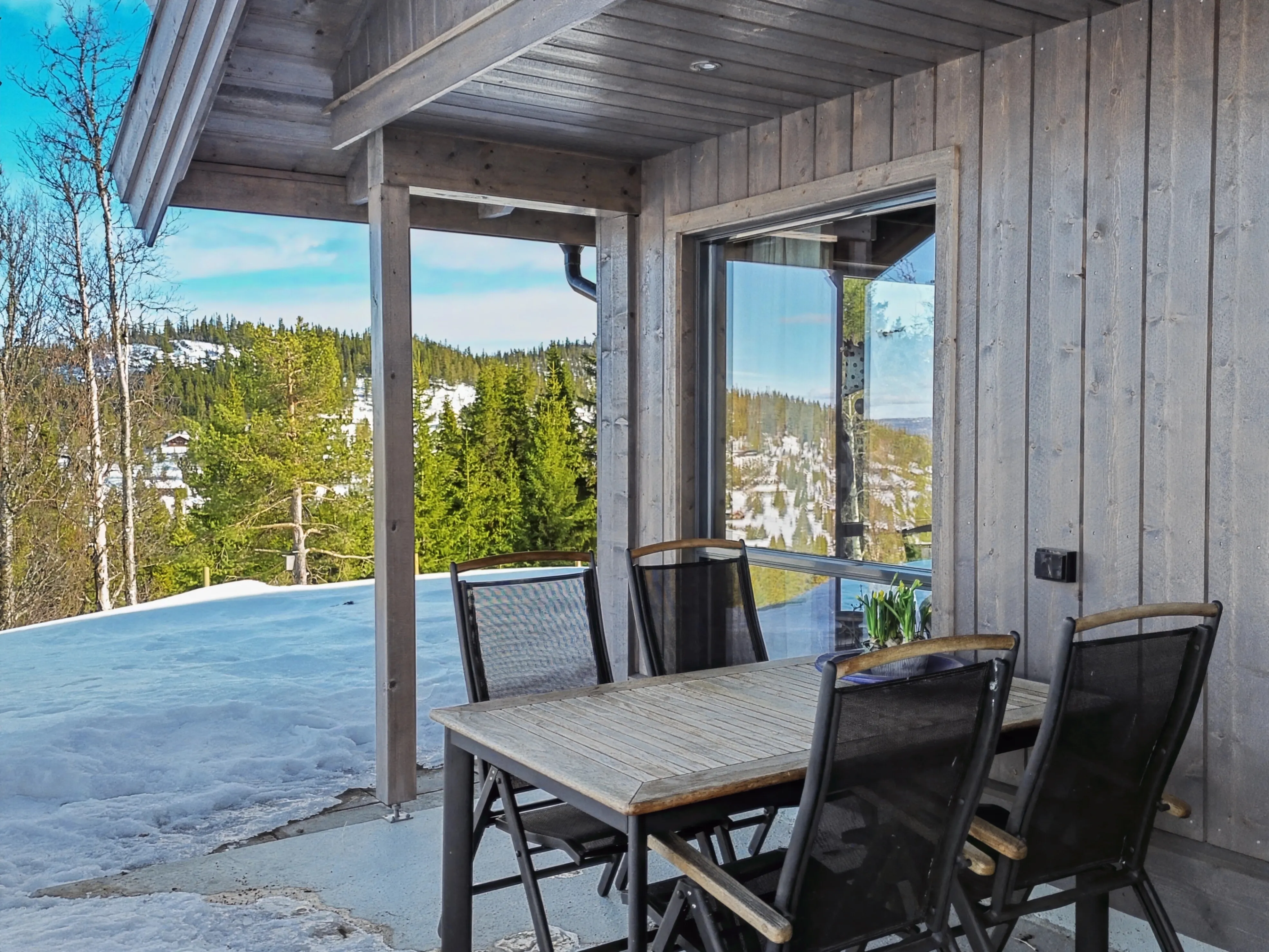 Modern 4-Bedroom Cabin with Panoramic Views in Scenic Nesbyen, Norway - View image 40 of 47