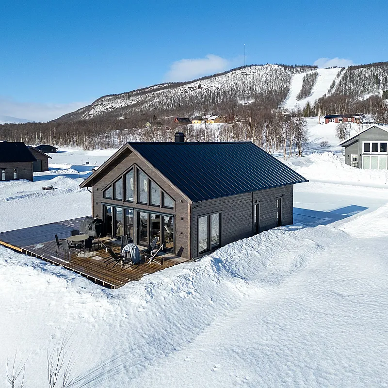 Contemporary 4-Bedroom Country House Near Kultsjön Lake, Klimpfjäll