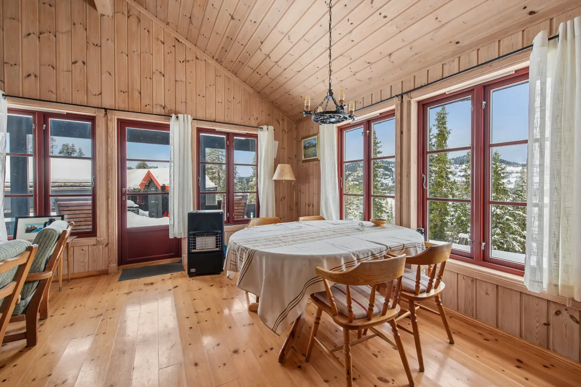 Contemporary 3-Bedroom House with Terrace in Scenic Rauland, Norway - View image 7 of 24