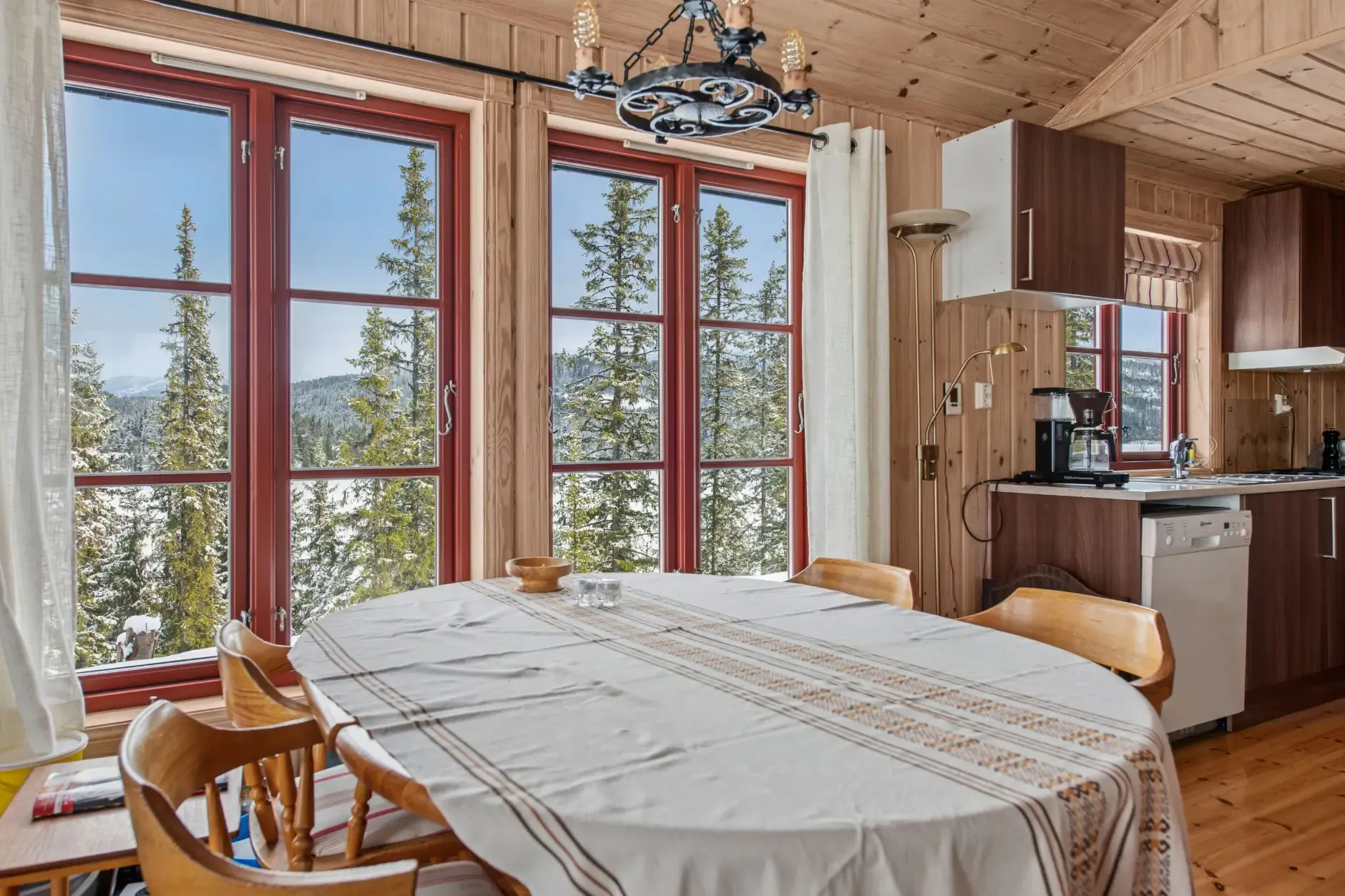 Contemporary 3-Bedroom House with Terrace in Scenic Rauland, Norway - View image 12 of 24