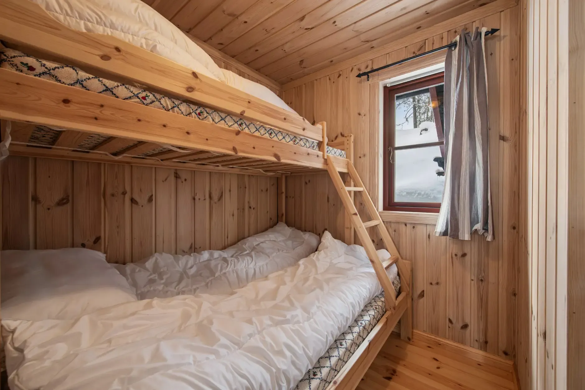 Contemporary 3-Bedroom House with Terrace in Scenic Rauland, Norway - View image 18 of 24