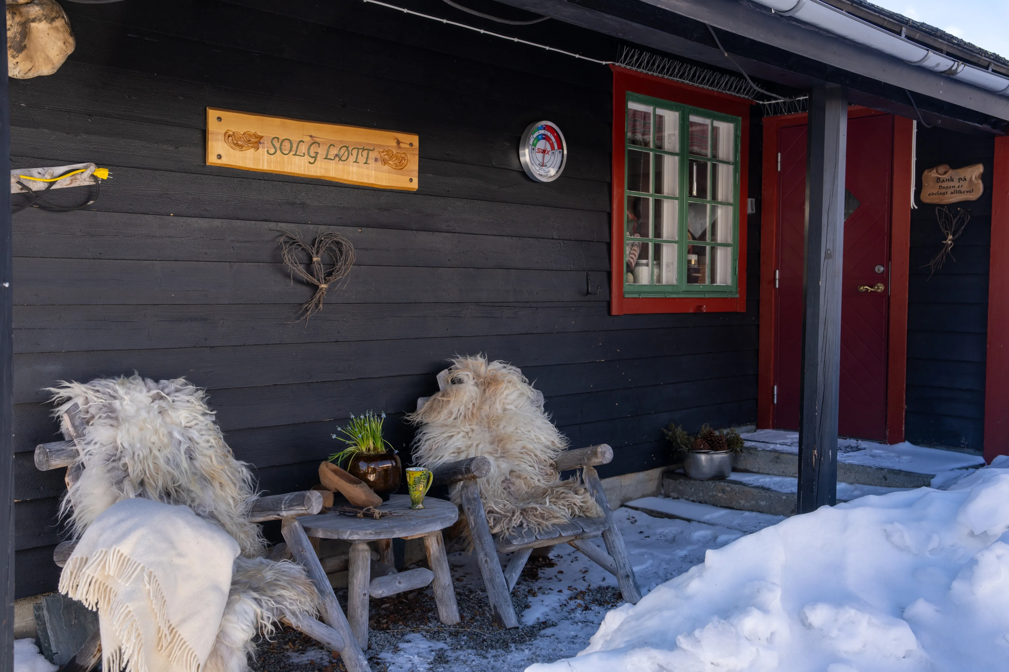1960s Geilo Cabin with Expansive Terrace and Mountain Vistas - View image 28 of 28