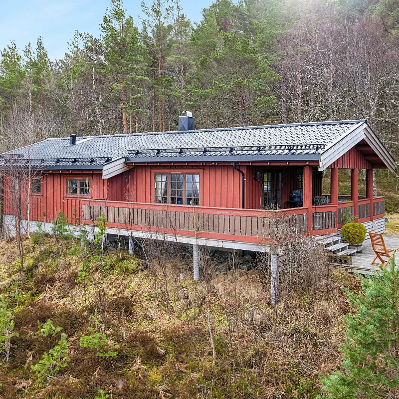 2001 Trøndelag Cabin with Expansive Terrace and Sea Proximity