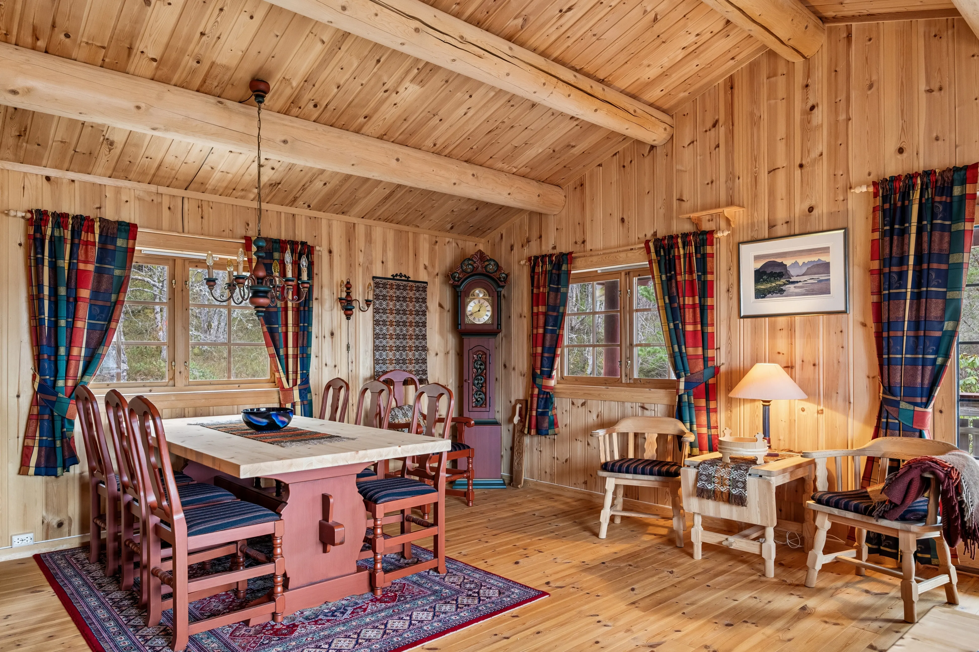 2001 Trøndelag Cabin with Expansive Terrace and Sea Proximity - View image 28 of 38