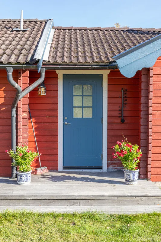 1970s Swedish Island Home with Expansive Garden and Terrace - View image 15 of 51