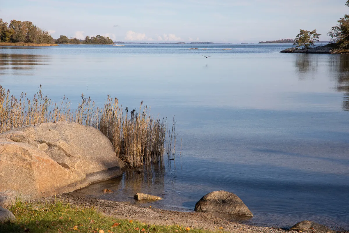 1970s Swedish Island Home with Expansive Garden and Terrace - View image 27 of 51