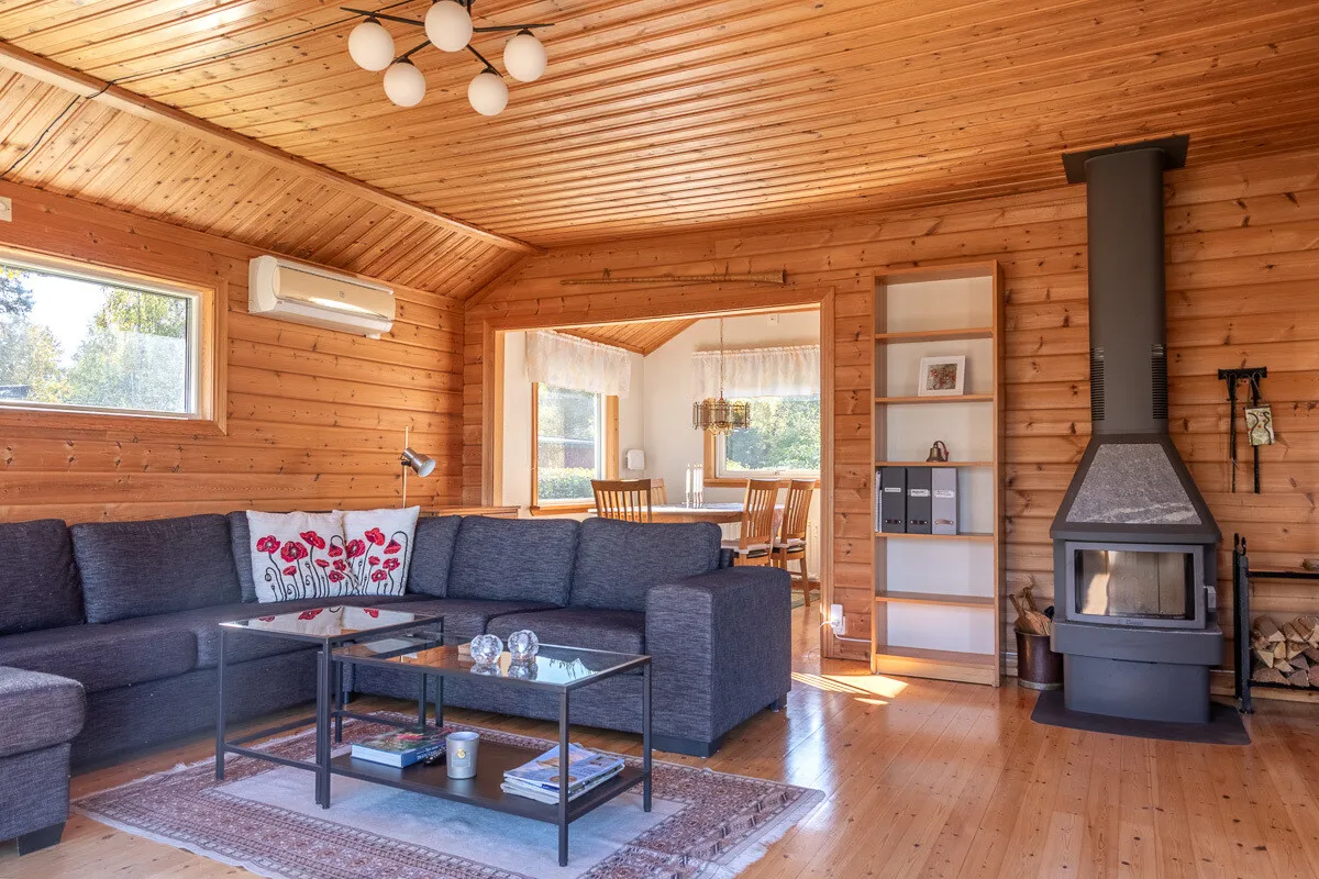 1970s Swedish Island Home with Expansive Garden and Terrace - View image 33 of 51