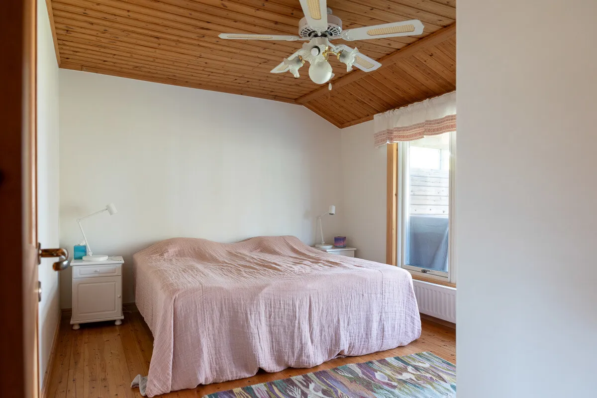 1970s Swedish Island Home with Expansive Garden and Terrace - View image 38 of 51