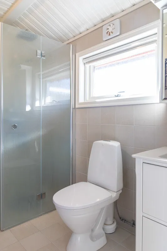 1970s Swedish Island Home with Expansive Garden and Terrace - View image 41 of 51