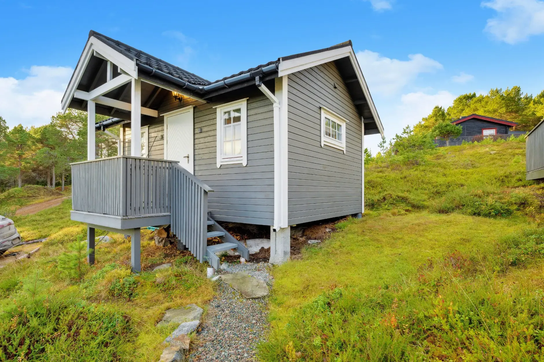 Scenic 2-Bedroom Cabin with Terrace and Parking in Tranøy, Norway - View image 29 of 35