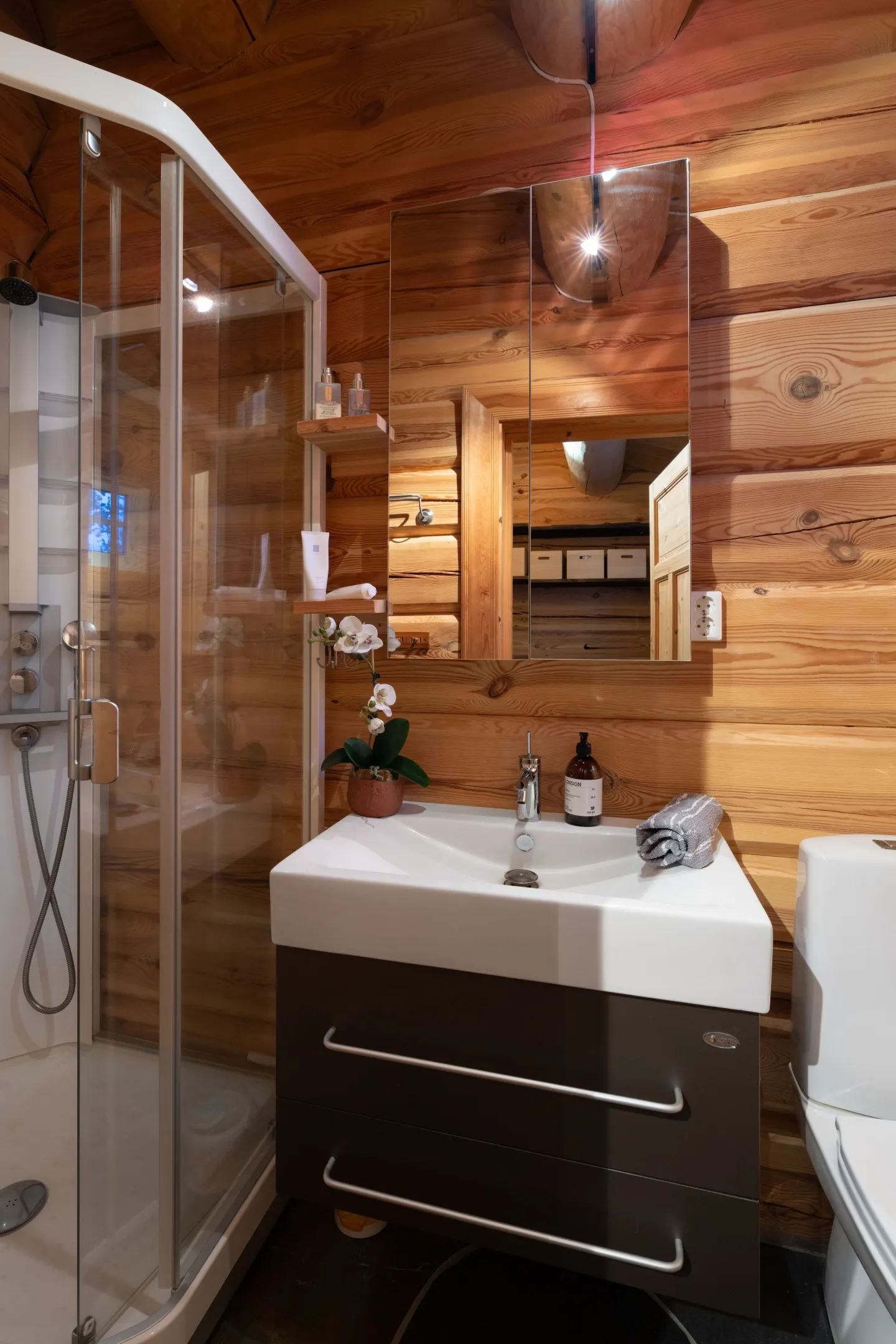 Family-Friendly 4-Bedroom Cabin with Garden and Terrace in Gol, Norway - View image 29 of 47