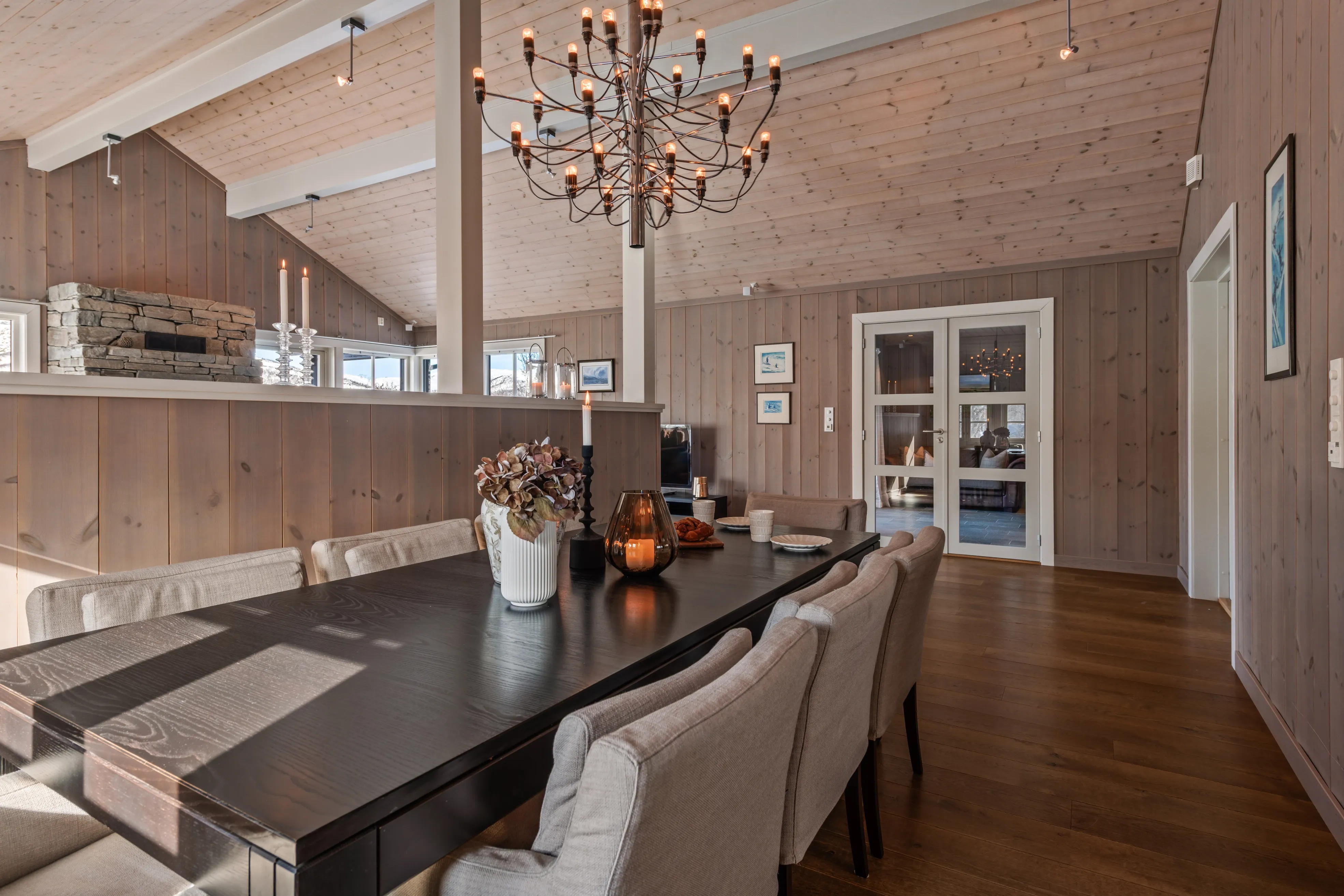 Contemporary 4-Bedroom Chalet with Sauna and Garden in Hol, Norway - View image 17 of 71