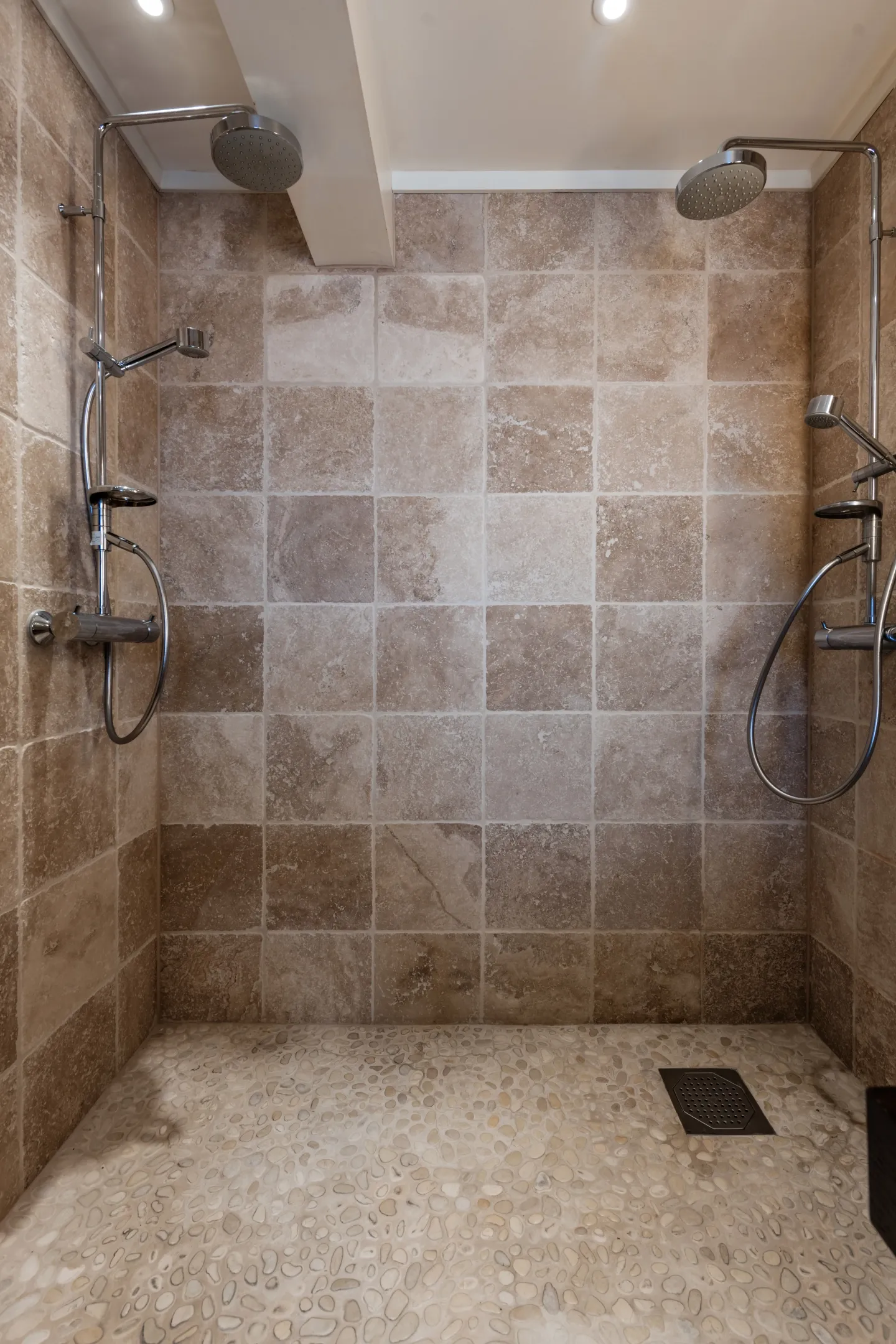 Contemporary 4-Bedroom Chalet with Sauna and Garden in Hol, Norway - View image 33 of 71