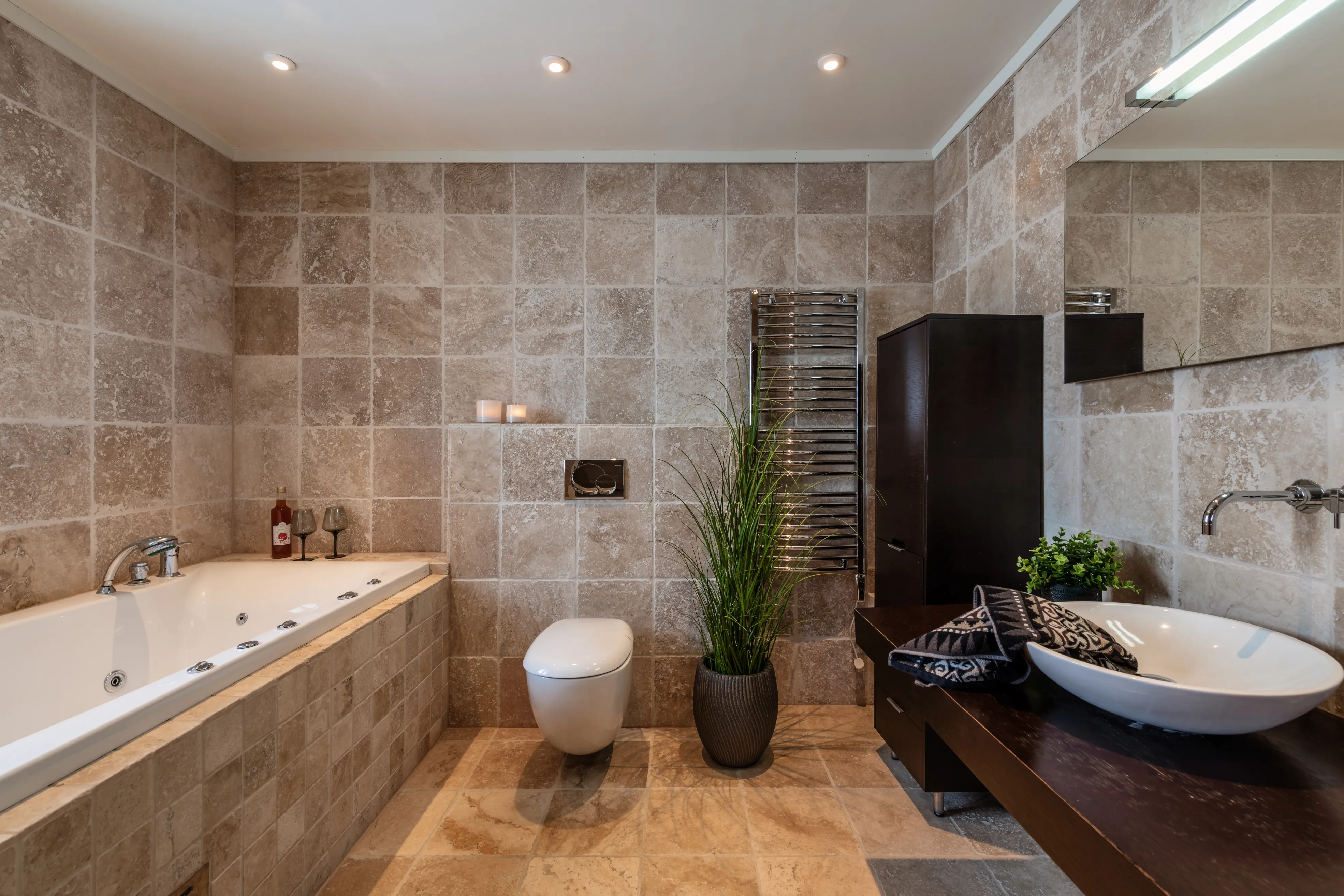 Contemporary 4-Bedroom Chalet with Sauna and Garden in Hol, Norway - View image 39 of 71