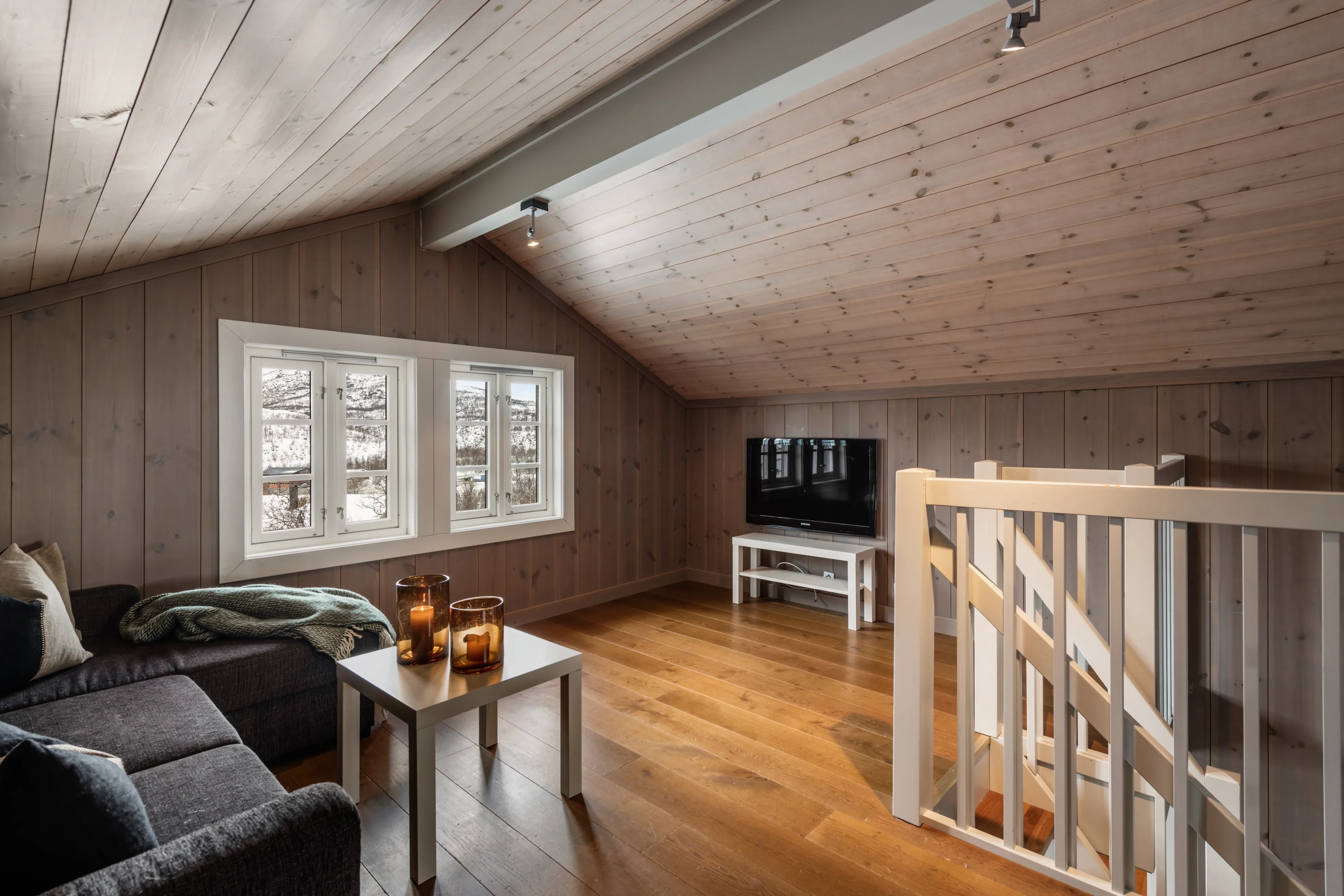 Contemporary 4-Bedroom Chalet with Sauna and Garden in Hol, Norway - View image 48 of 71