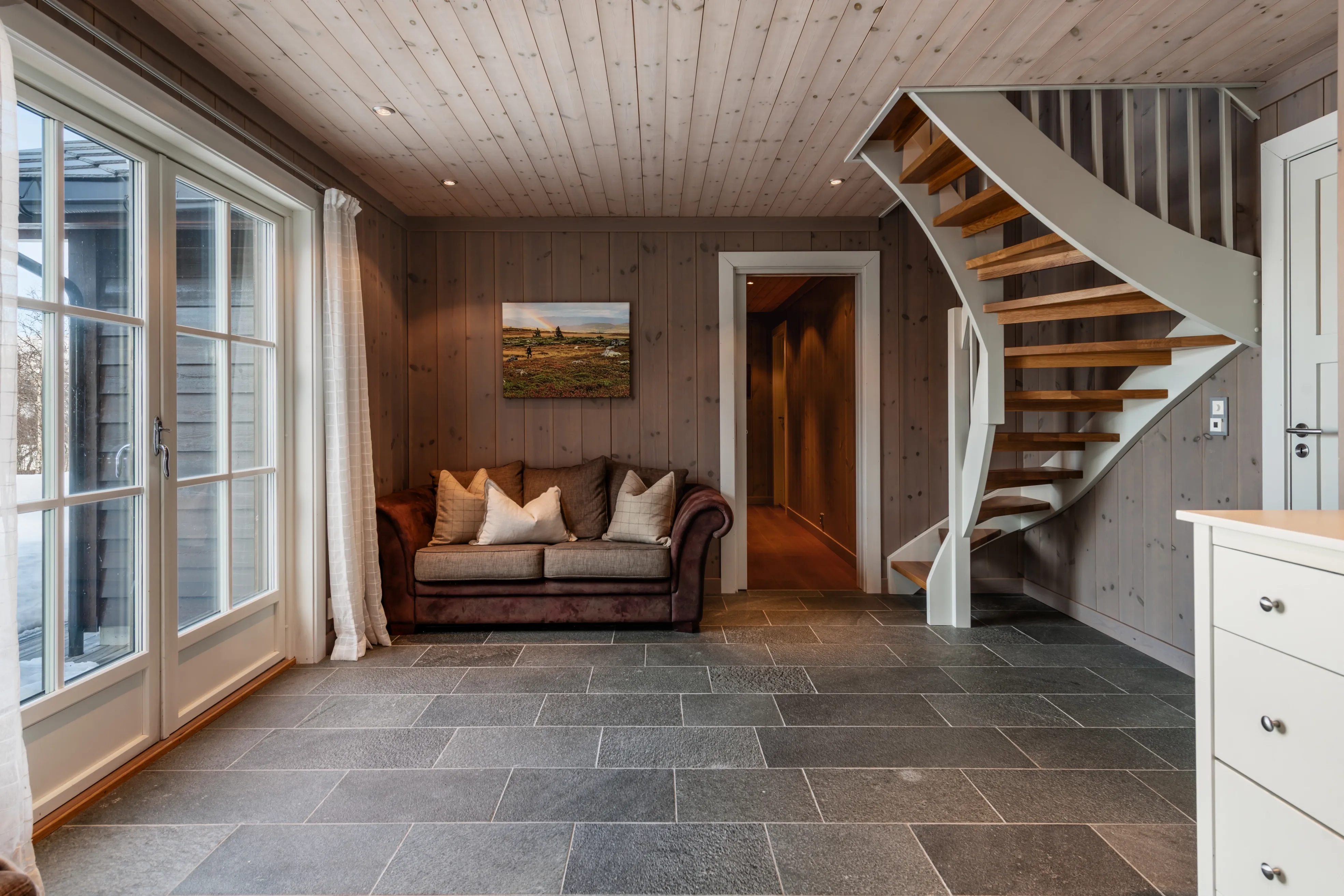 Contemporary 4-Bedroom Chalet with Sauna and Garden in Hol, Norway - View image 51 of 71