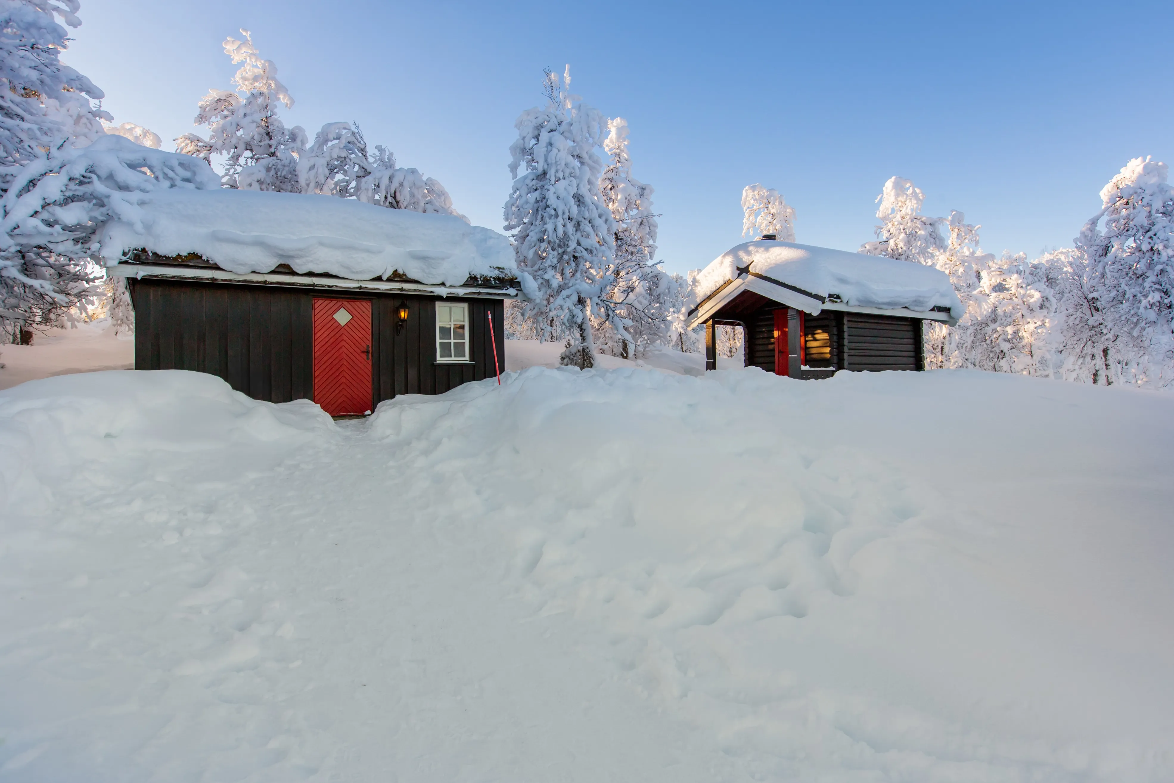 1960s Norwegian Retreat: Renovated 4-Bedroom Country House with Expansive Garden - View image 39 of 47