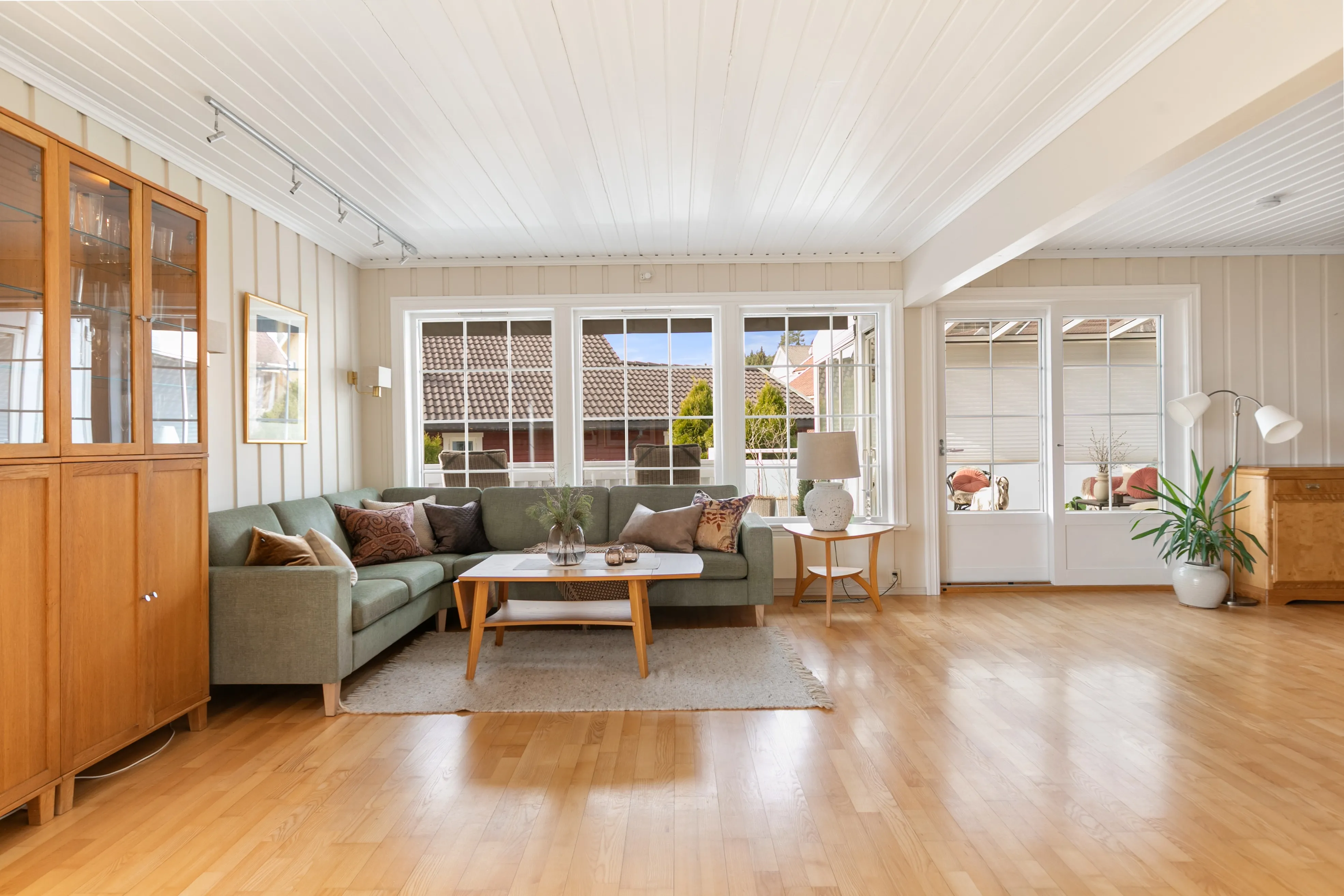 Family-Focused 4-Bedroom House with Mjøsa Views in Hamar - View image 13 of 67