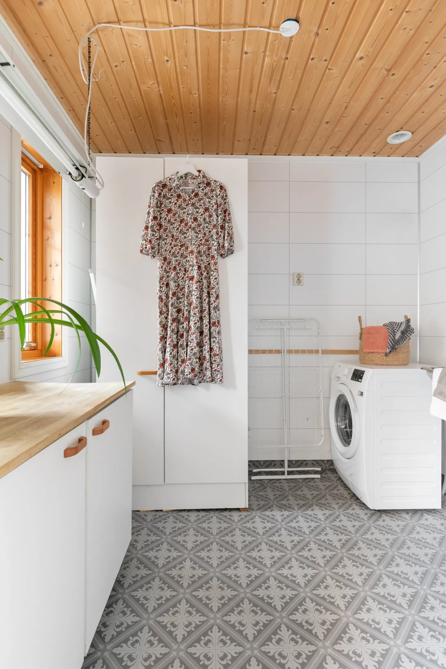 Family-Focused 4-Bedroom House with Mjøsa Views in Hamar - View image 27 of 67