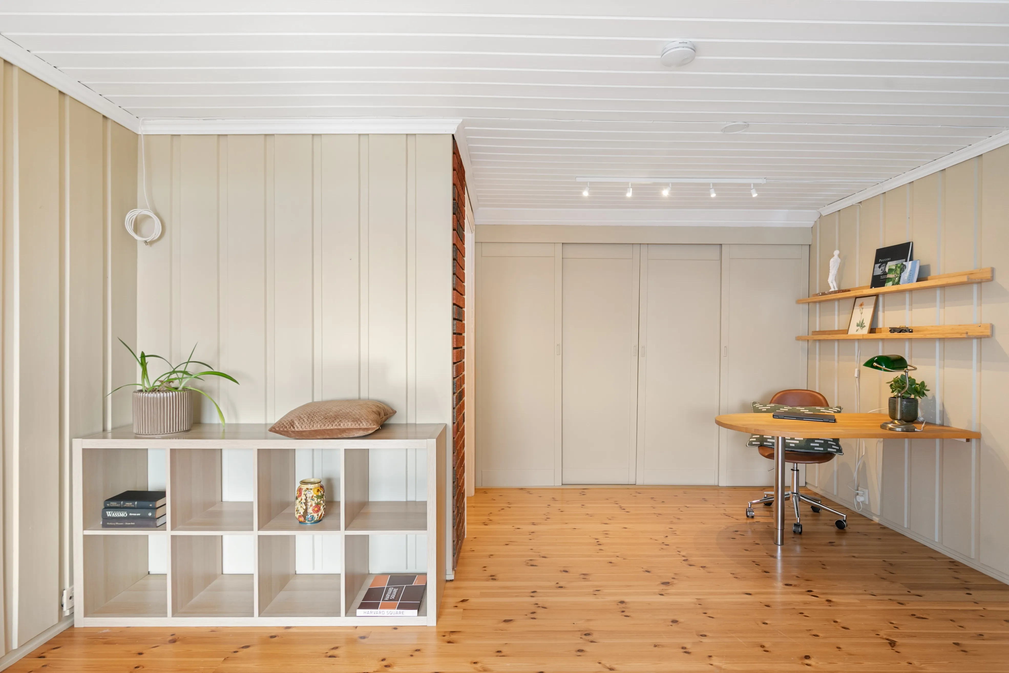 Family-Focused 4-Bedroom House with Mjøsa Views in Hamar - View image 38 of 67