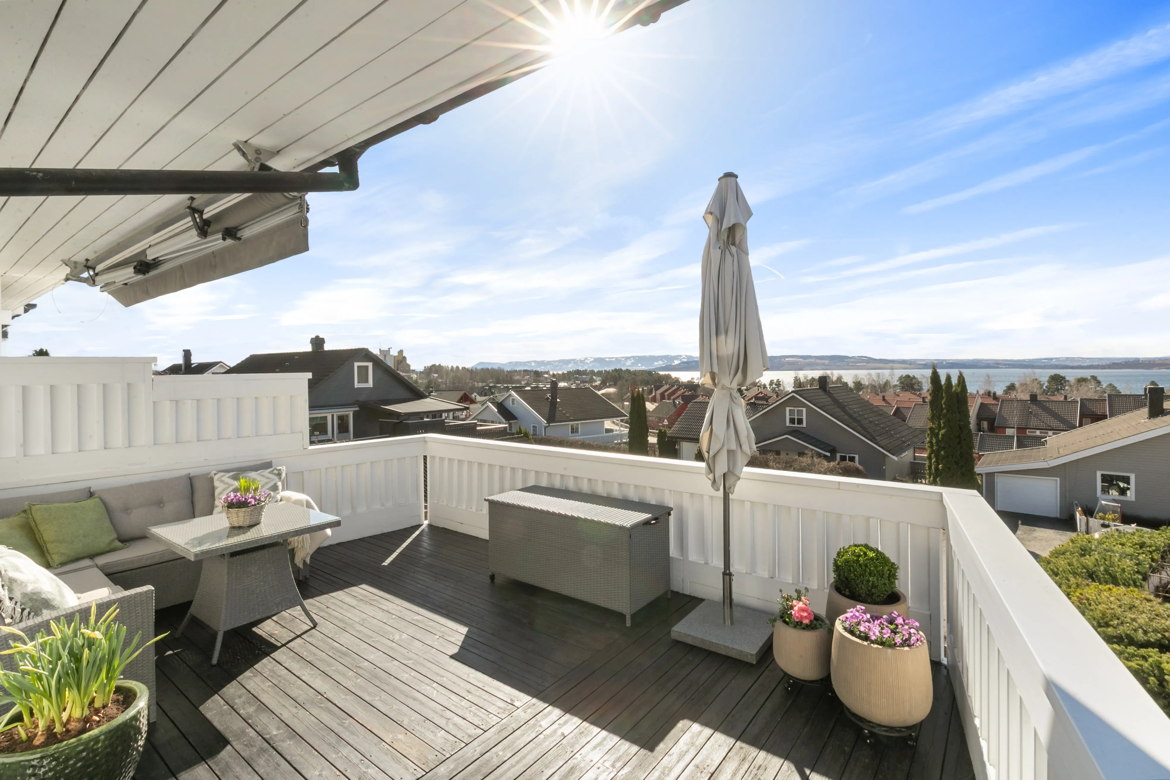 Family-Focused 4-Bedroom House with Mjøsa Views in Hamar - View image 48 of 67