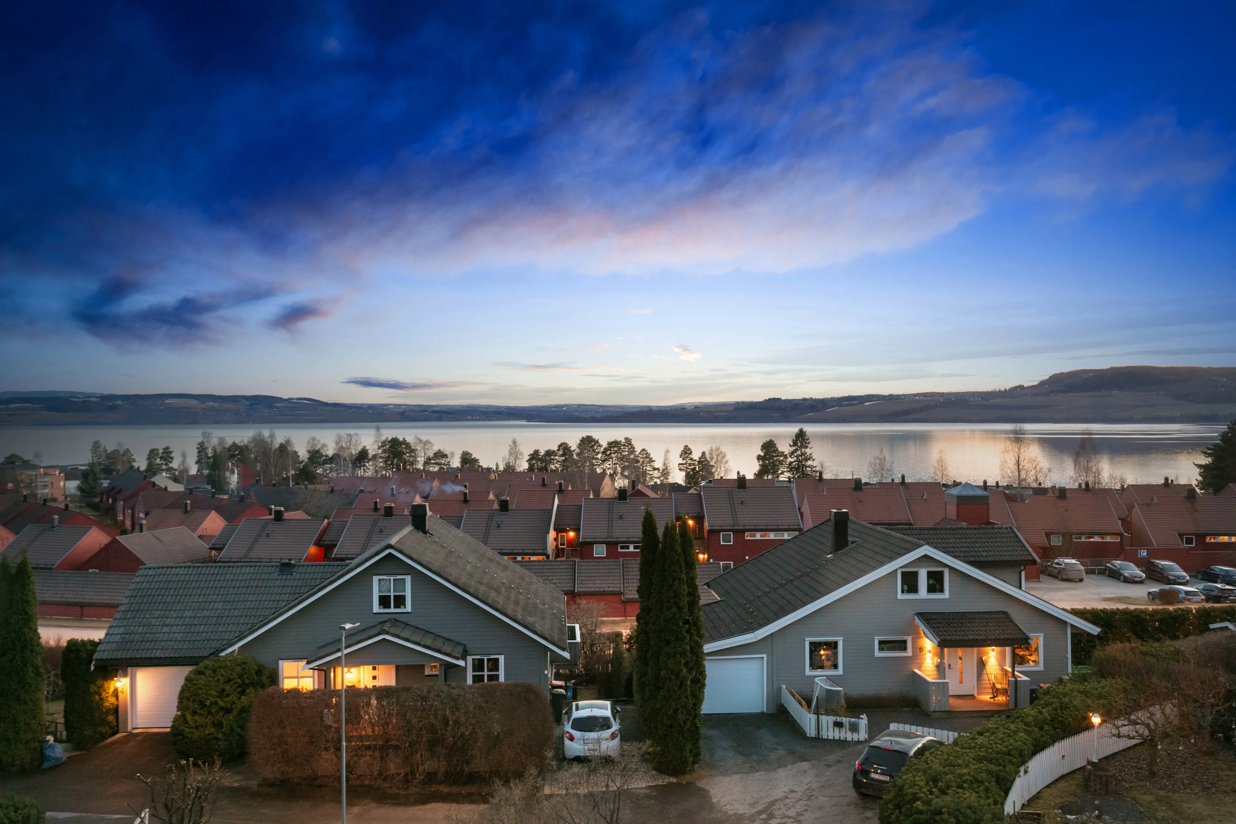 Family-Focused 4-Bedroom House with Mjøsa Views in Hamar - View image 62 of 67