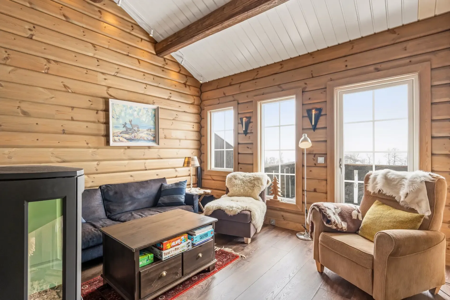 Modern 4-Bedroom Ski-In/Ski-Out Retreat in Norway's Tyinkrysset - View image 15 of 31