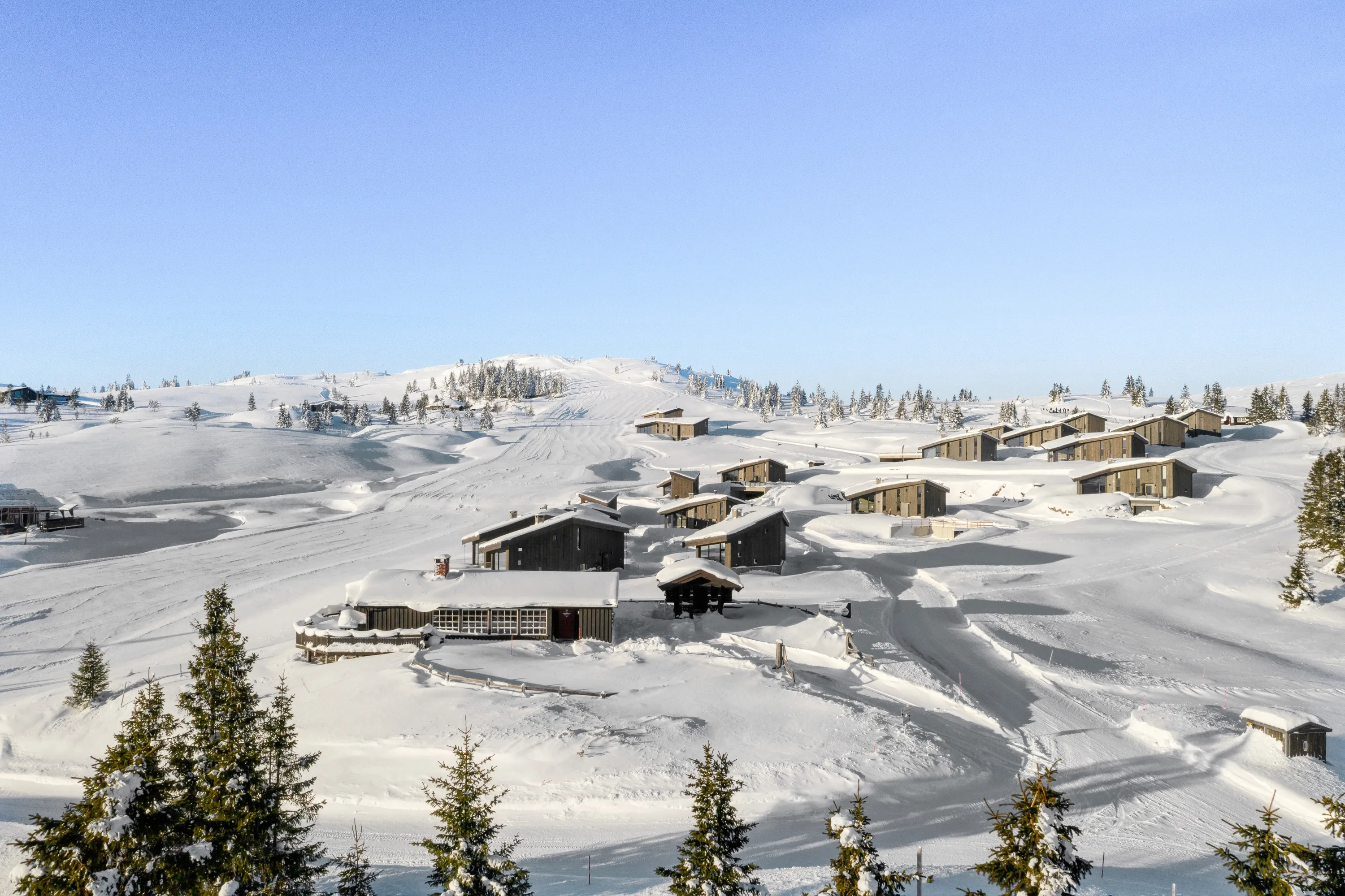 1980s Norwegian Cabin with 4 Bedrooms and Parking in Scenic Gol - View image 43 of 48