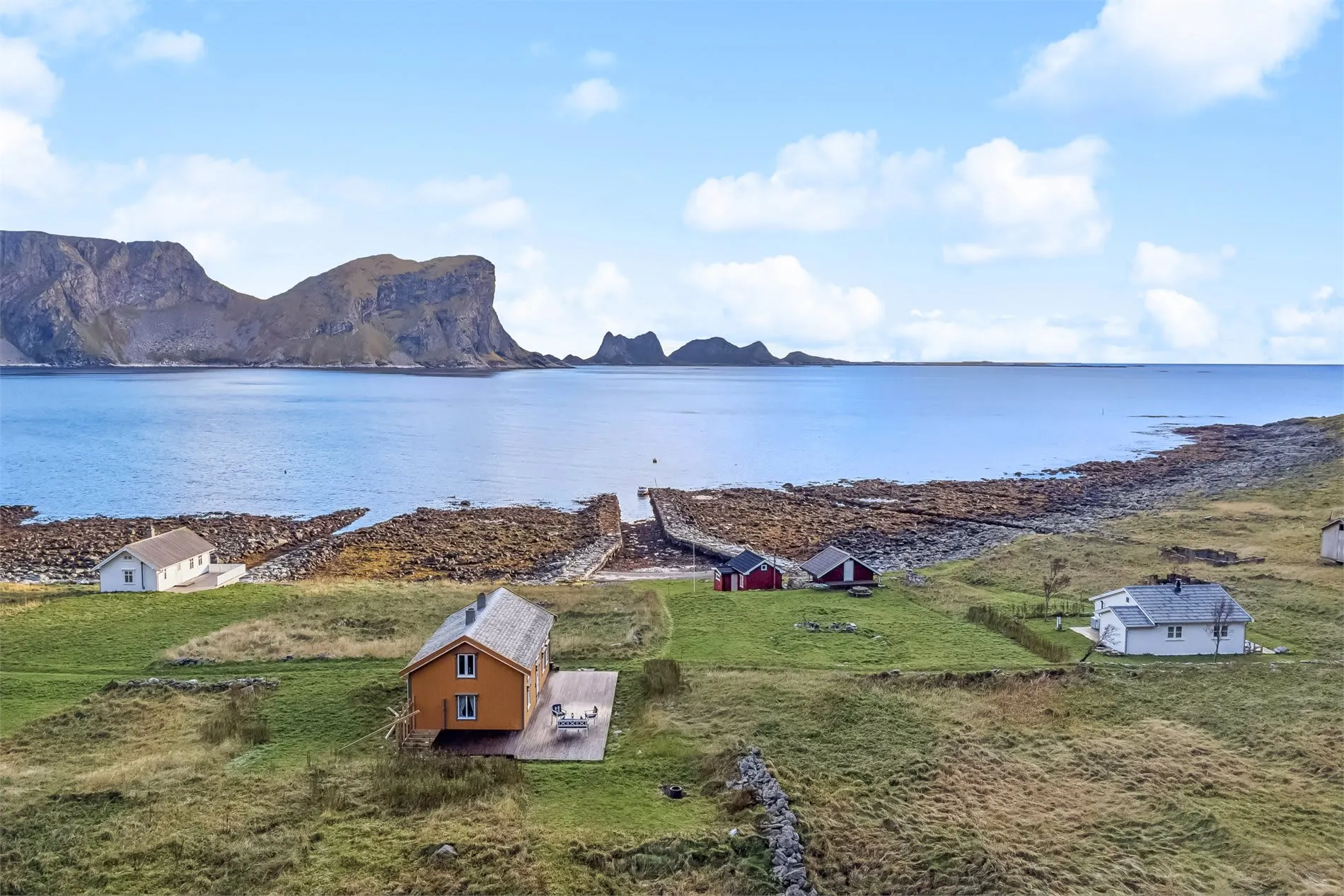Historic 4-Bedroom Cabin with Expansive Grounds on Værøy Island - View image 6 of 50