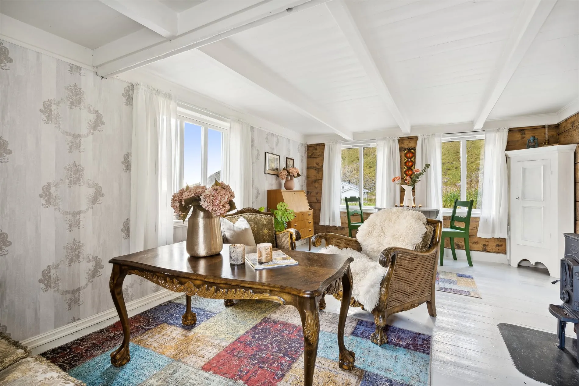 Historic 4-Bedroom Cabin with Expansive Grounds on Værøy Island - View image 16 of 50