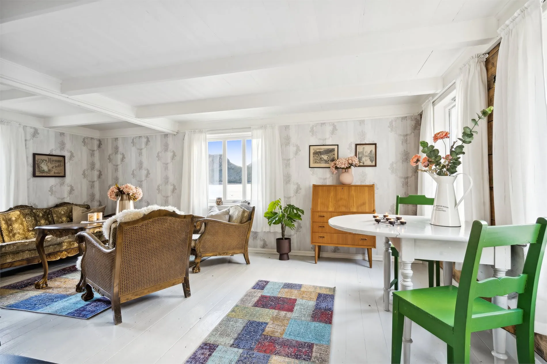 Historic 4-Bedroom Cabin with Expansive Grounds on Værøy Island - View image 20 of 50