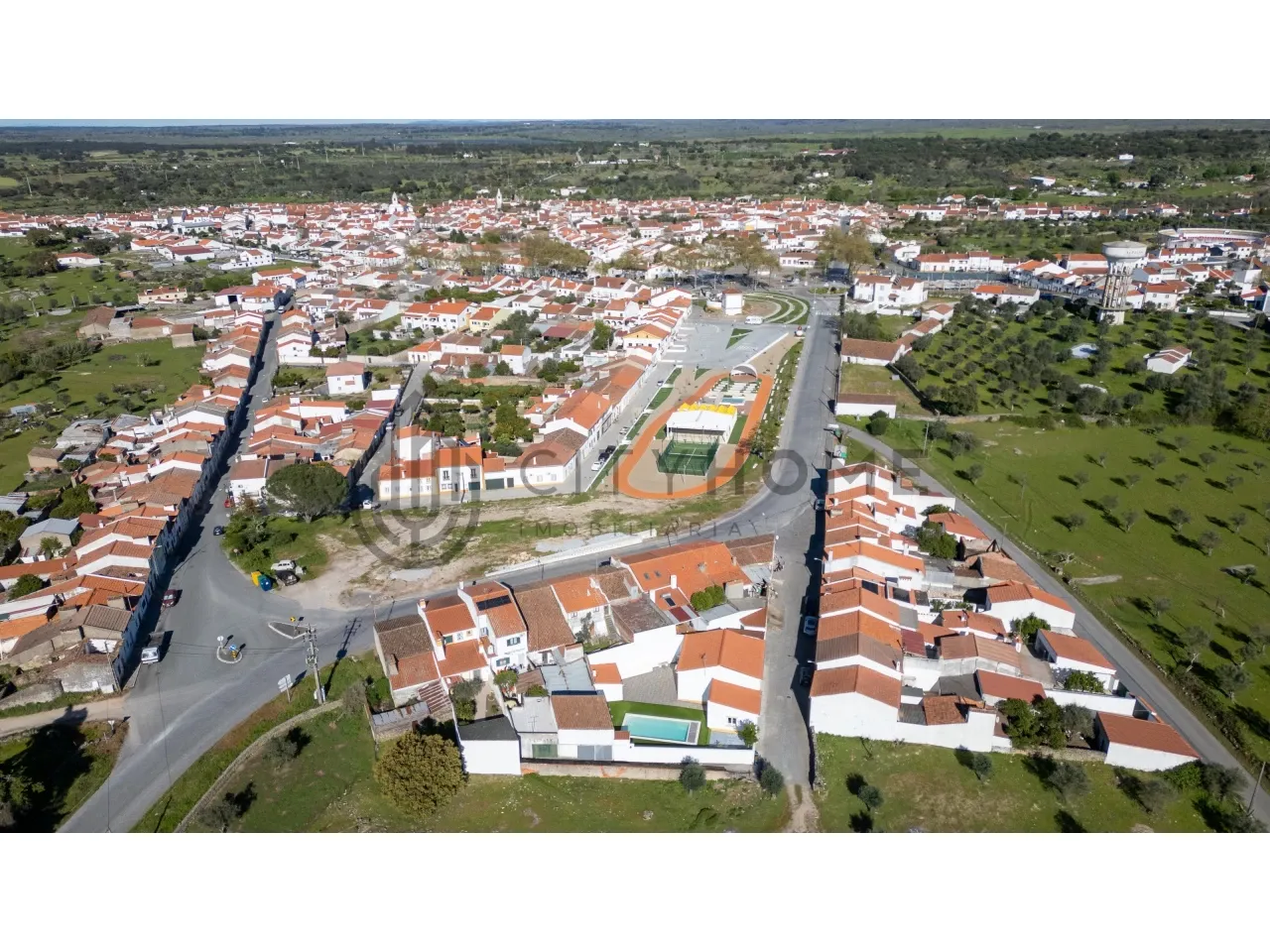 Charming Two-Storey Home with Garden and Pool in Alpalhão, Portugal - View image 33 of 33